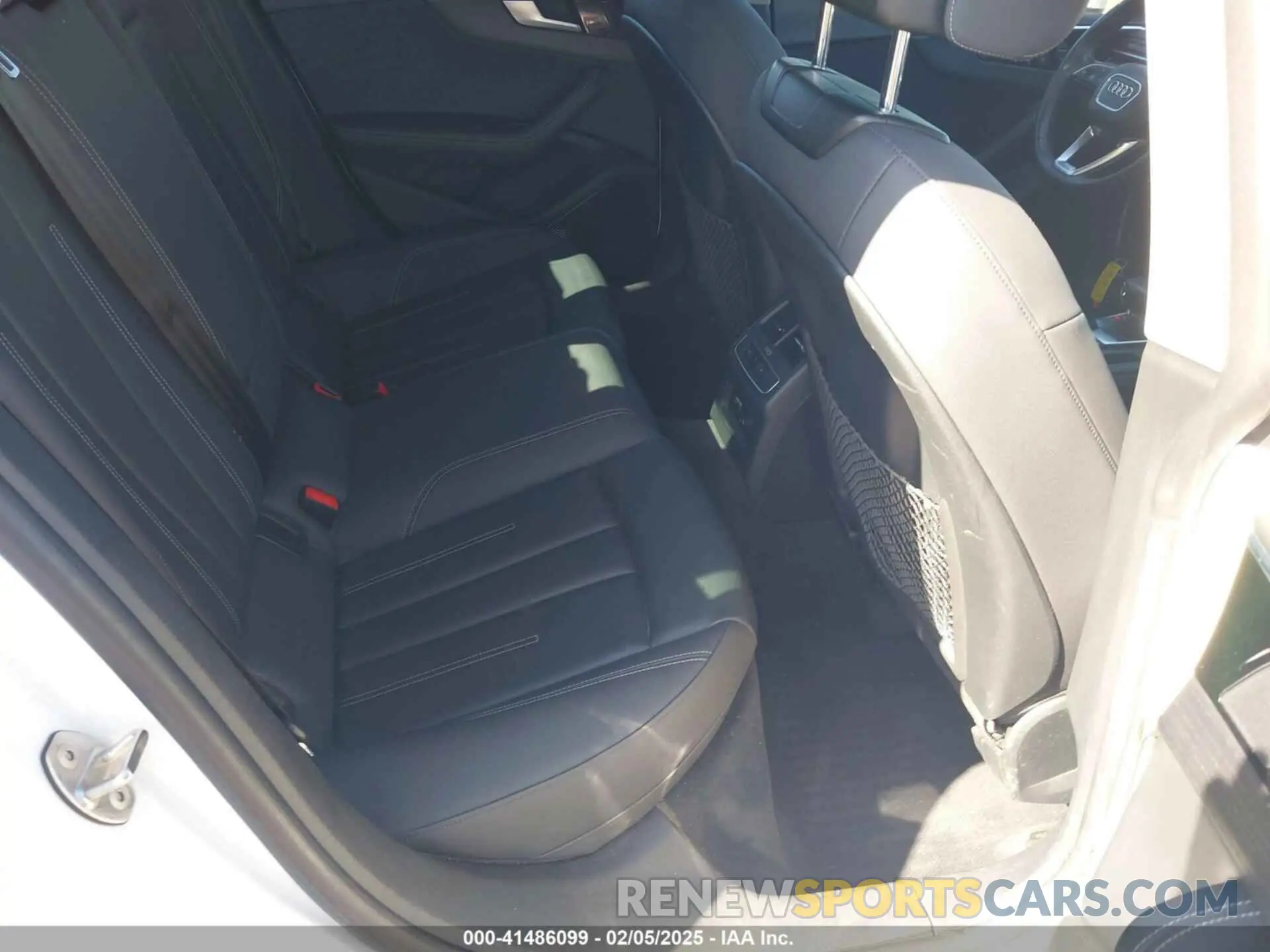8 fotografías del automóvil dañado WAUCBCF56MA020486 AUDI A5 SPORTBACK 2021