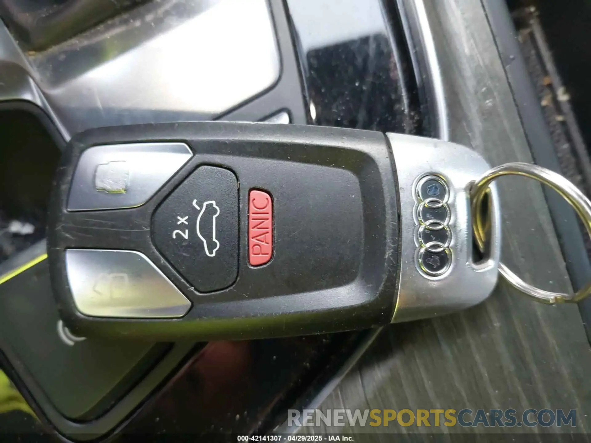 11 fotografías del automóvil dañado WAUDACF54MA057382 AUDI A5 SPORTBACK 2021