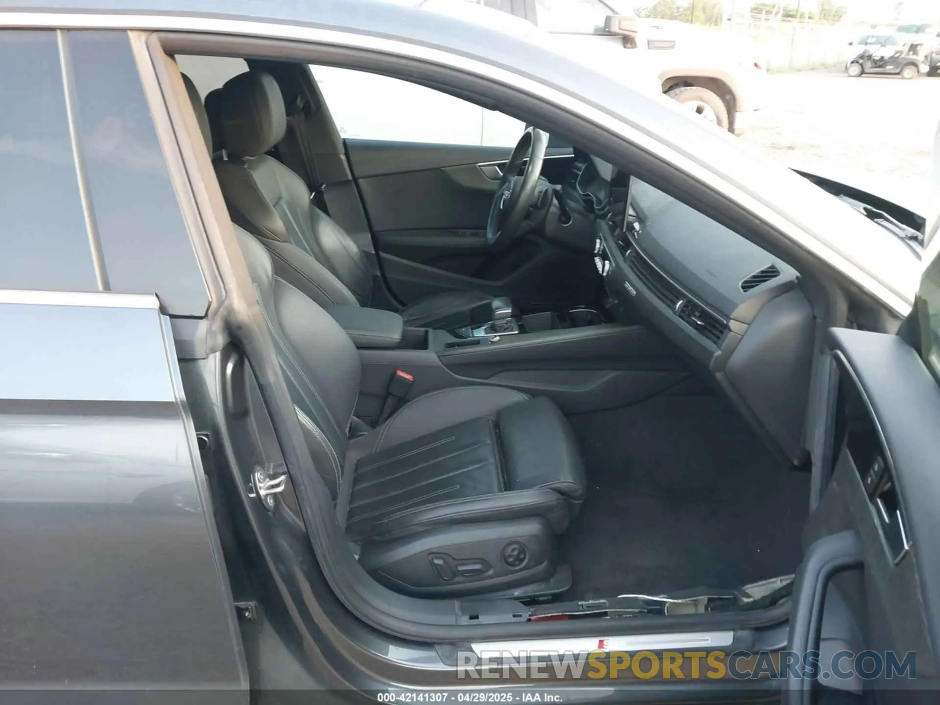 5 fotografías del automóvil dañado WAUDACF54MA057382 AUDI A5 SPORTBACK 2021