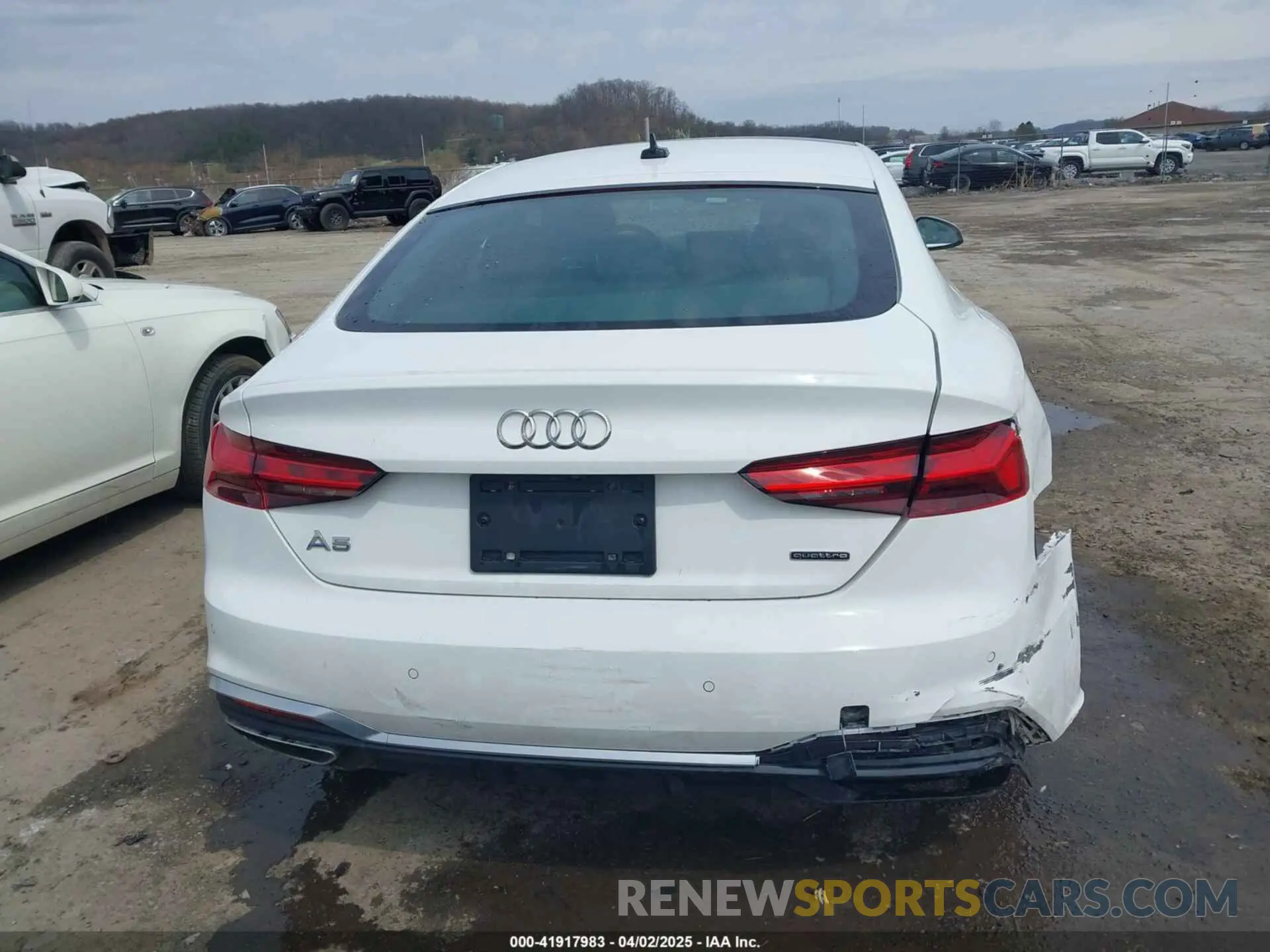 17 fotografías del automóvil dañado WAUFACF52MA032229 AUDI A5 SPORTBACK 2021