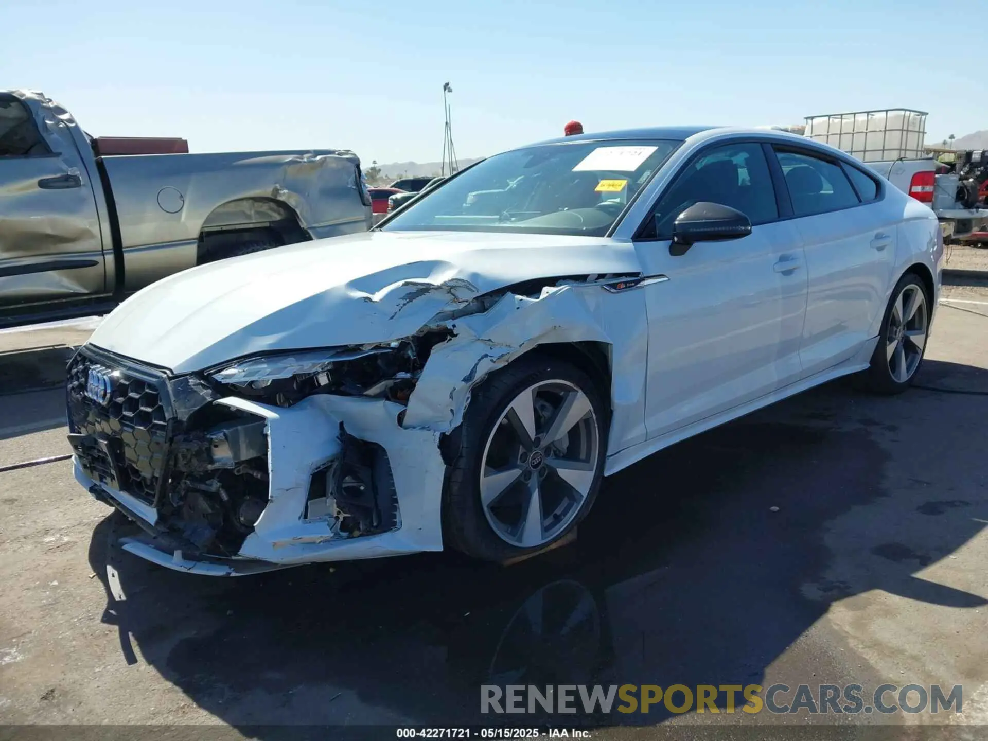 2 fotografías del automóvil dañado WAUFACF57MA050550 AUDI A5 SPORTBACK 2021