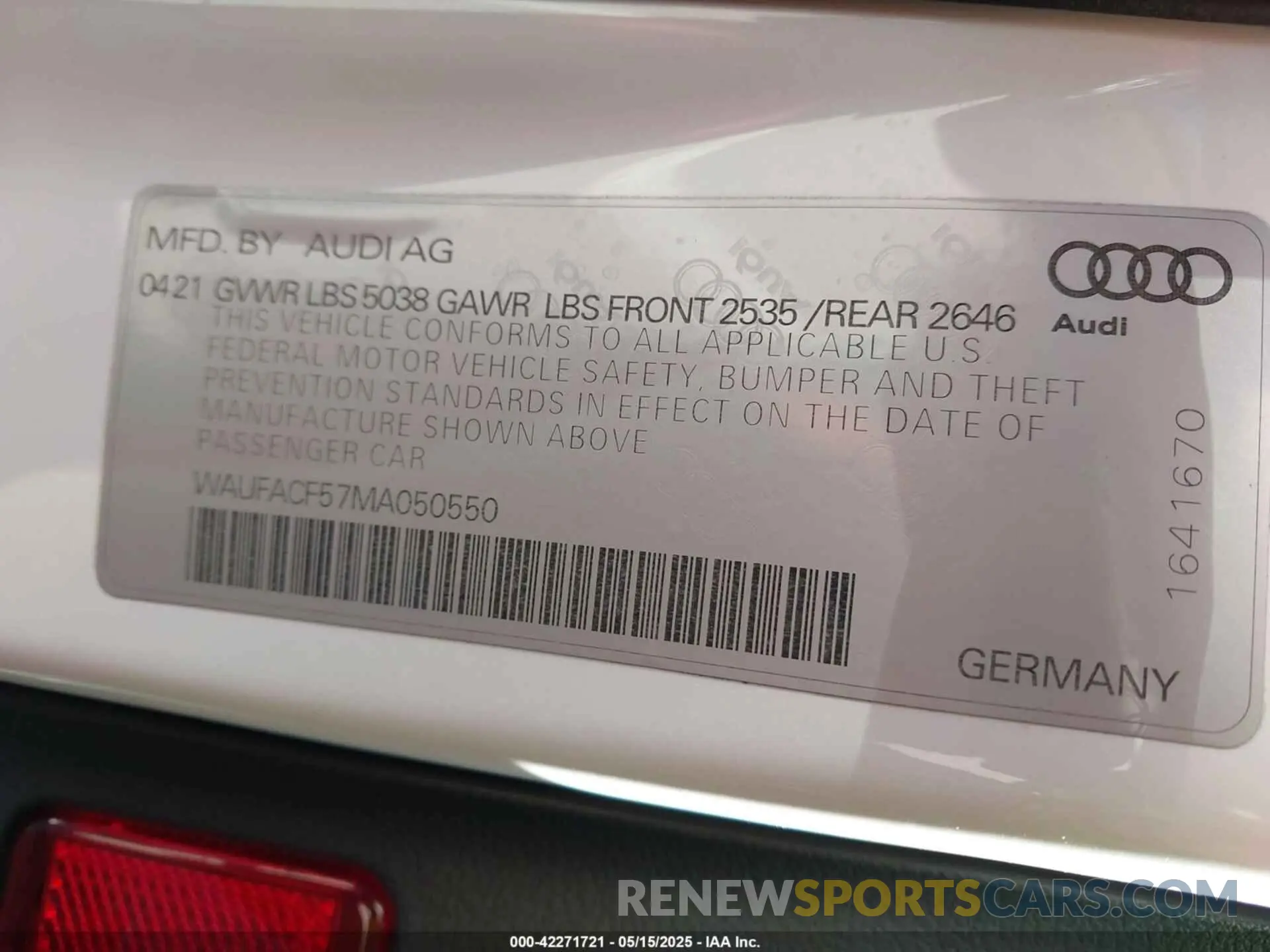 9 fotografías del automóvil dañado WAUFACF57MA050550 AUDI A5 SPORTBACK 2021