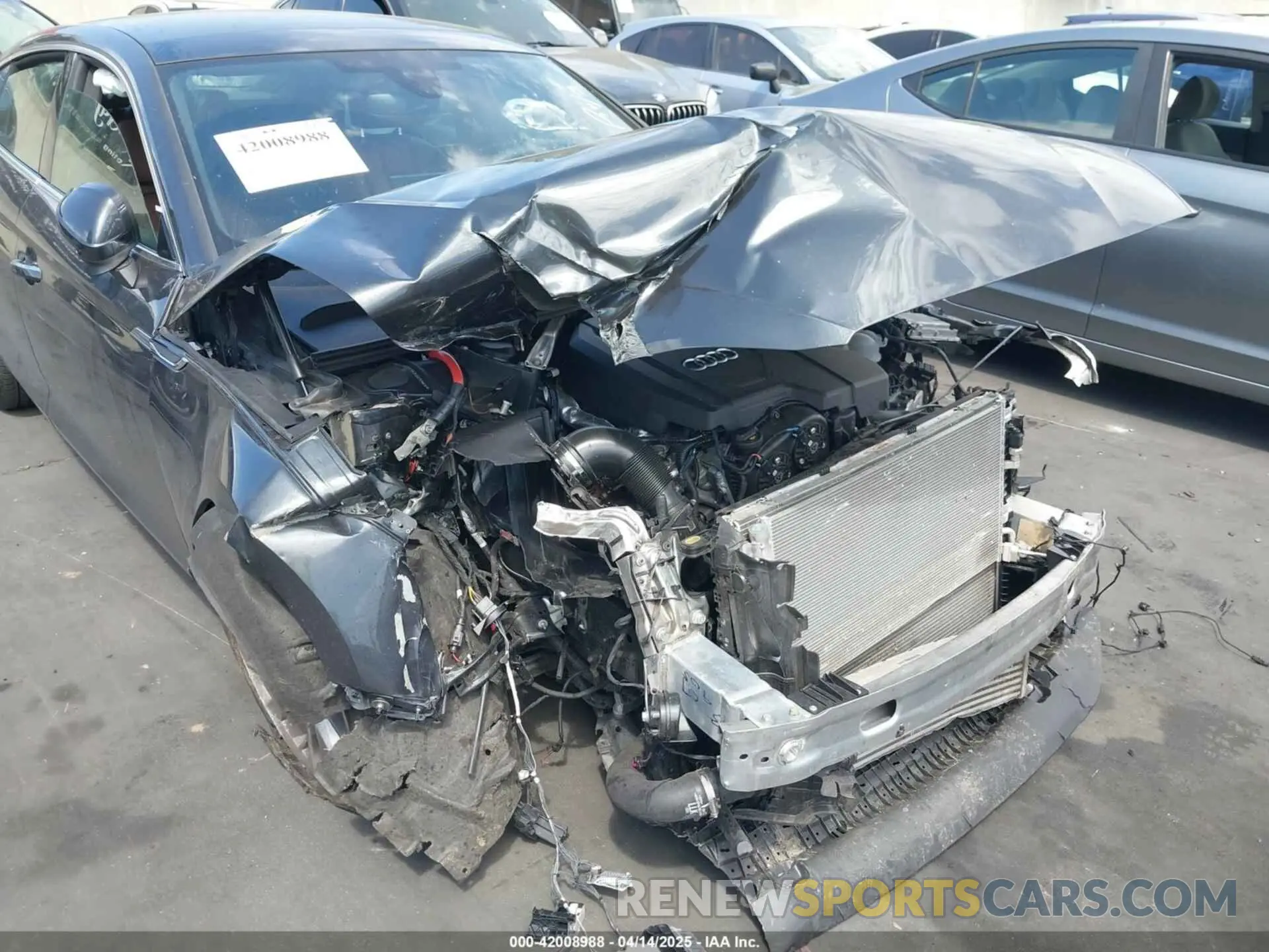6 fotografías del automóvil dañado WAUABCF59NA009989 AUDI A5 SPORTBACK 2022