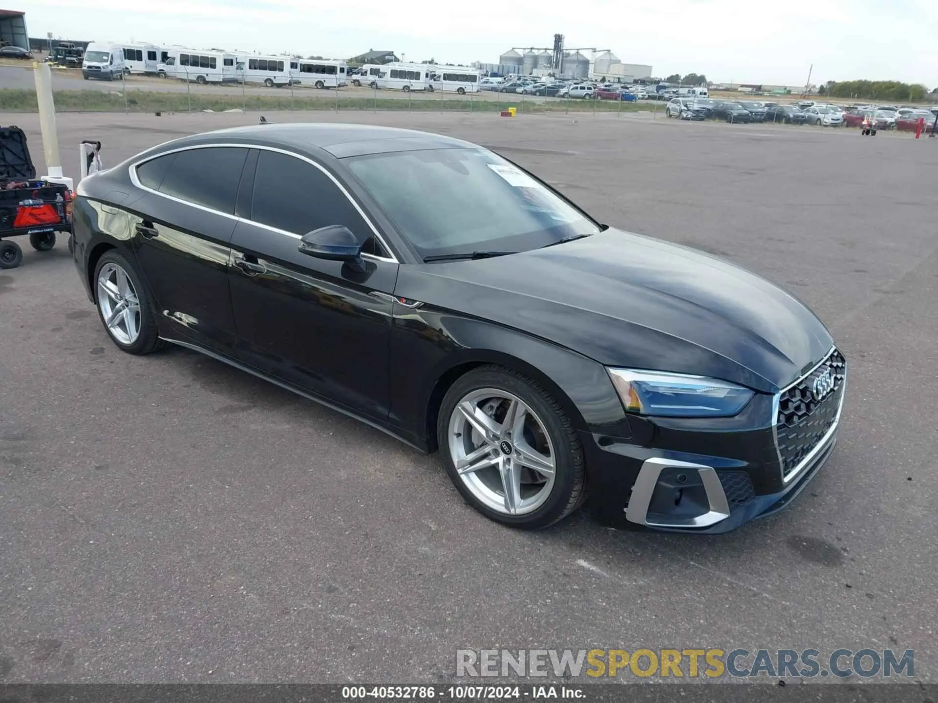 1 fotografías del automóvil dañado WAUDACF57NA010171 AUDI A5 SPORTBACK 2022