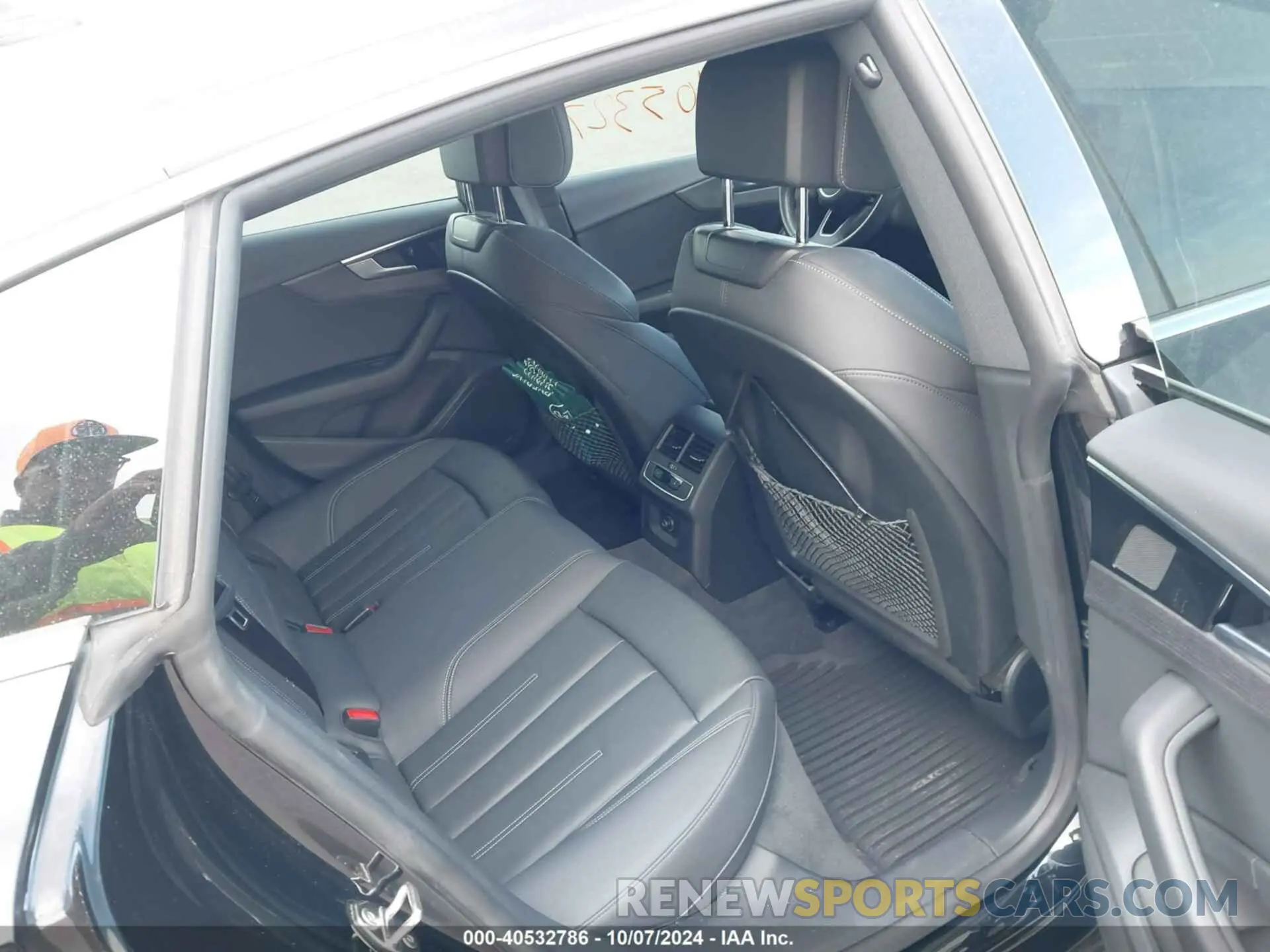 8 fotografías del automóvil dañado WAUDACF57NA010171 AUDI A5 SPORTBACK 2022