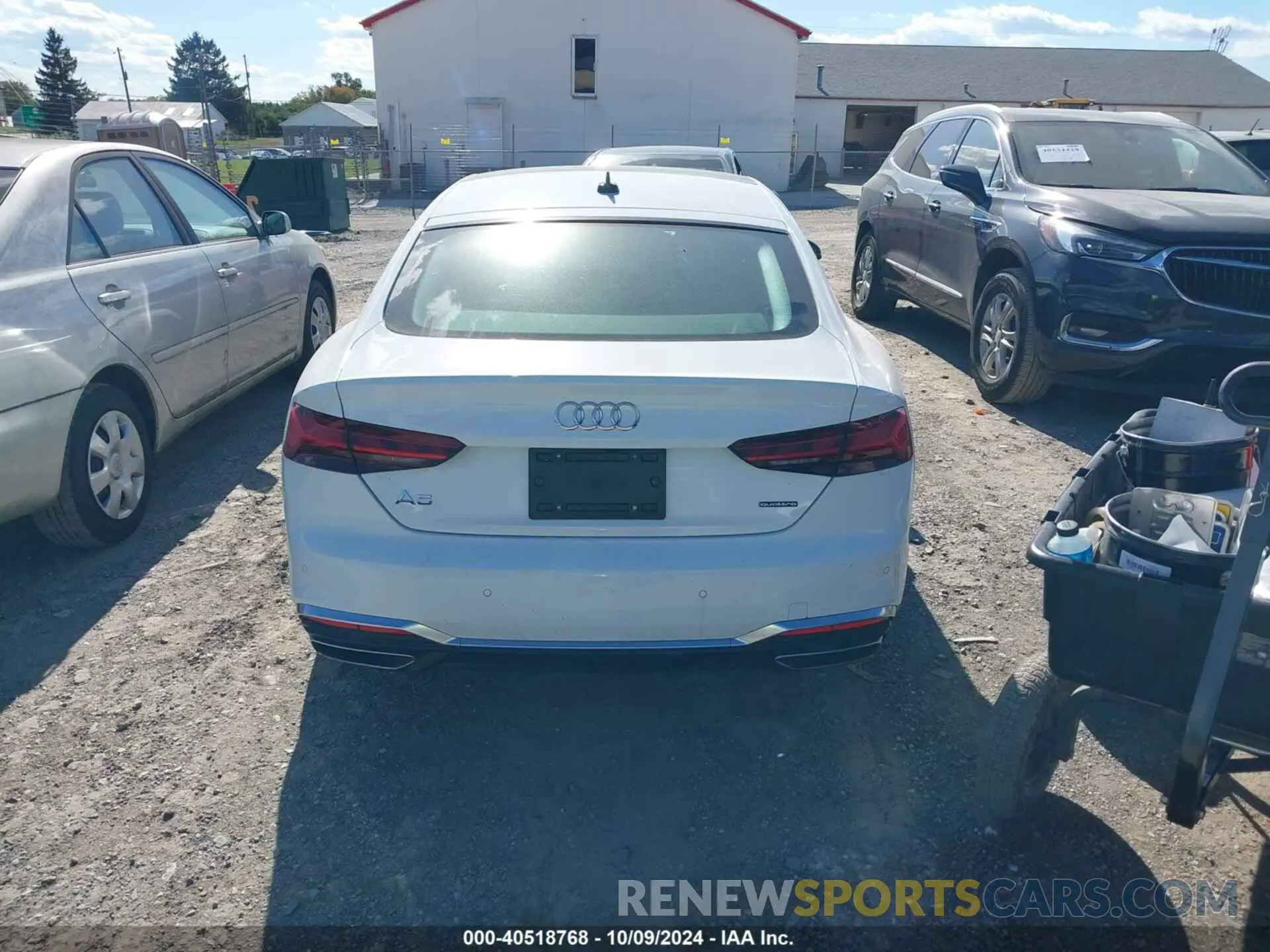 16 fotografías del automóvil dañado WAUDACF5XNA014991 AUDI A5 SPORTBACK 2022