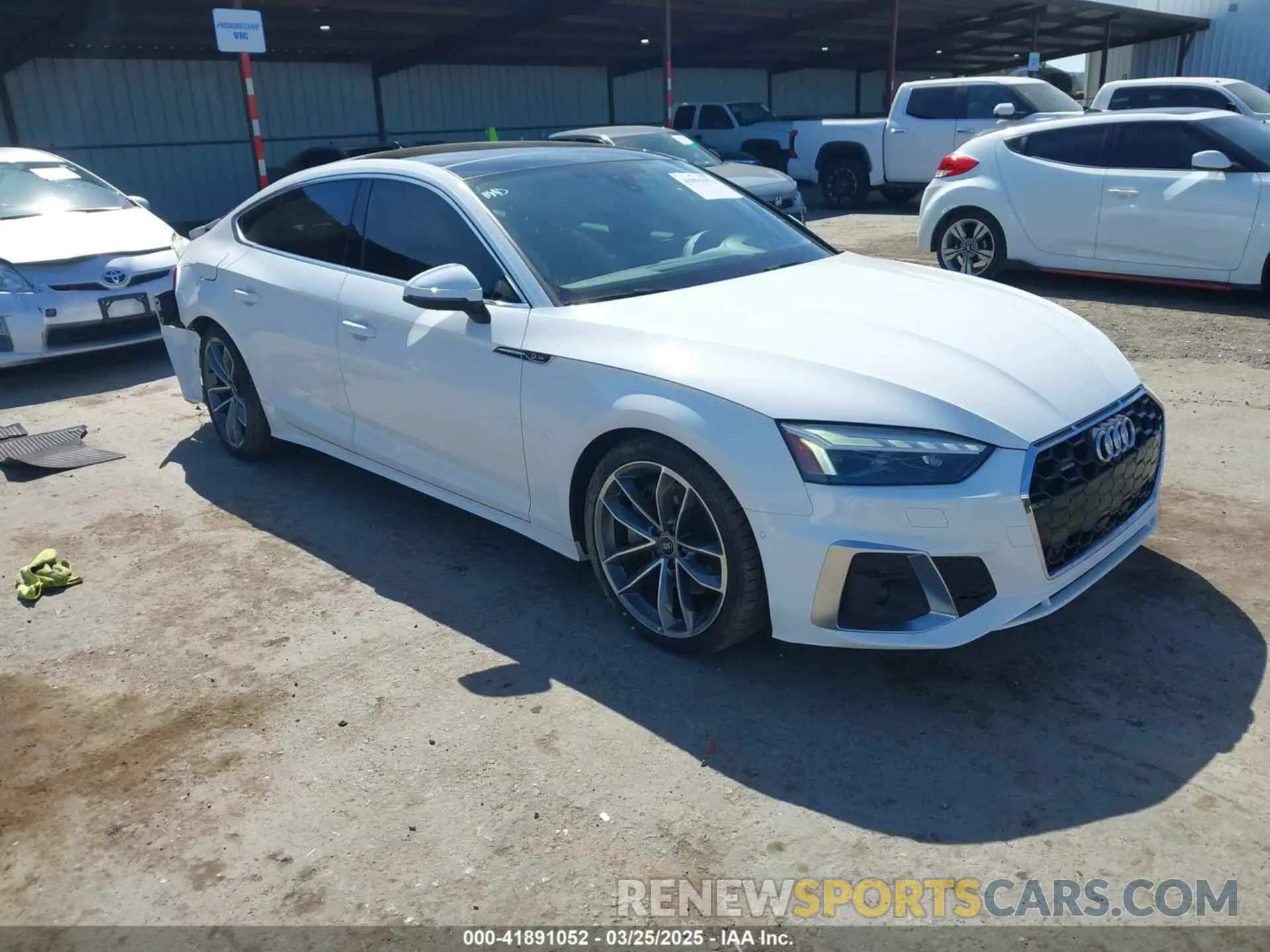 1 fotografías del automóvil dañado WAUEACF53NA008020 AUDI A5 SPORTBACK 2022