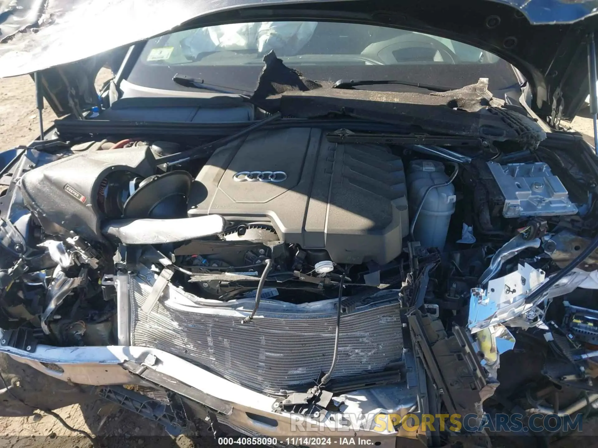 10 fotografías del automóvil dañado WAUEACF55NA019388 AUDI A5 SPORTBACK 2022
