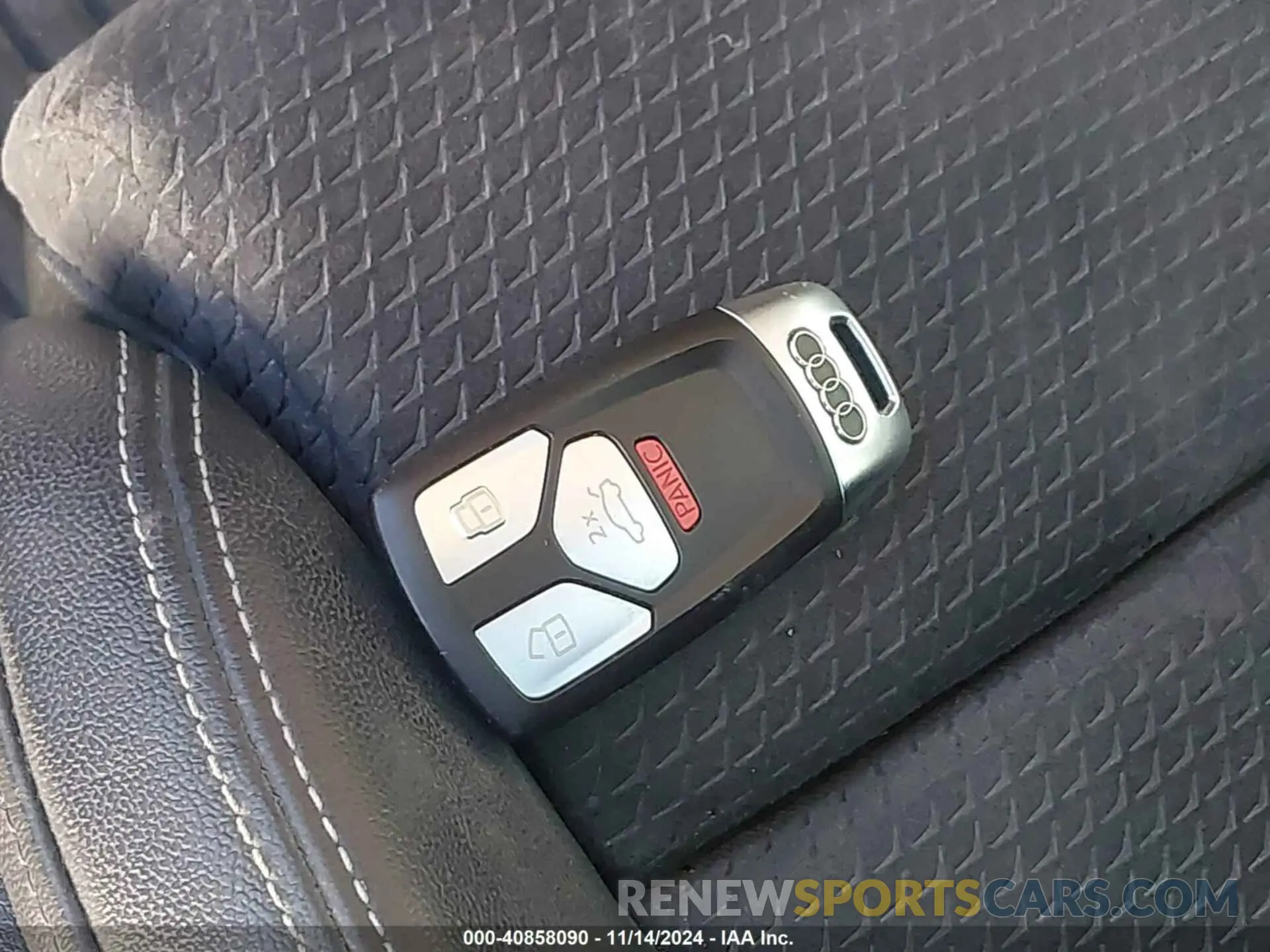 11 fotografías del automóvil dañado WAUEACF55NA019388 AUDI A5 SPORTBACK 2022