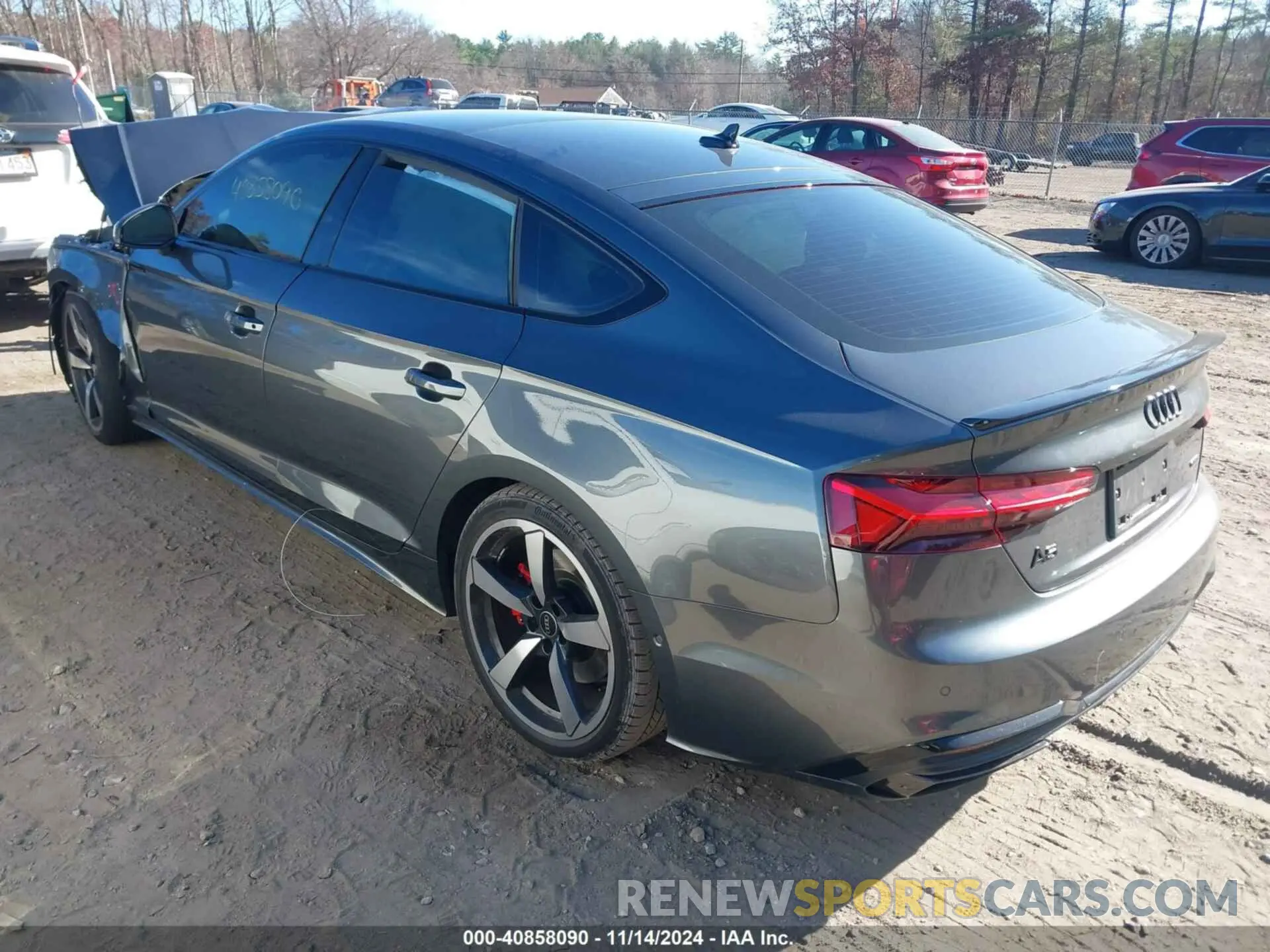 3 fotografías del automóvil dañado WAUEACF55NA019388 AUDI A5 SPORTBACK 2022