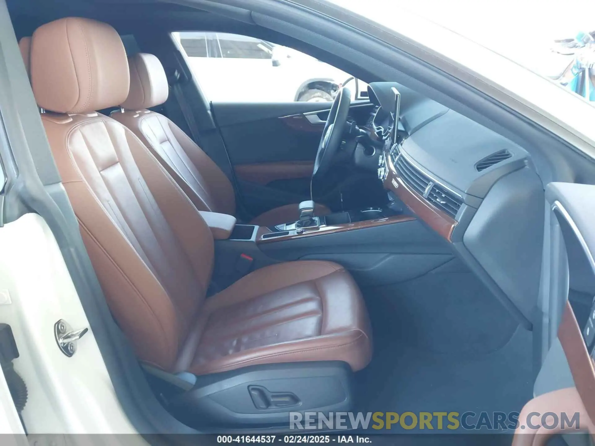 5 fotografías del automóvil dañado WAUABCF5XPA056452 AUDI A5 SPORTBACK 2023