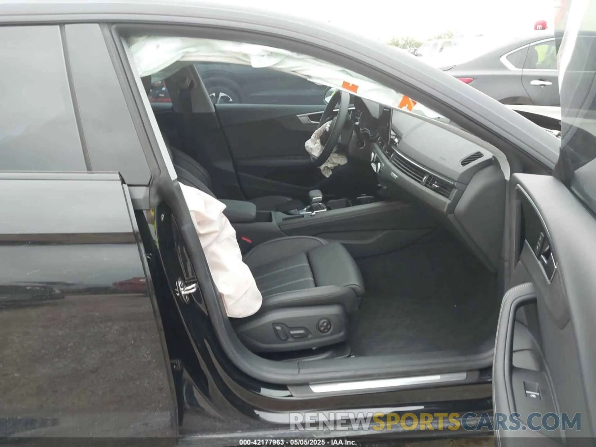 5 fotografías del automóvil dañado WAUCBCF57PA027547 AUDI A5 SPORTBACK 2023