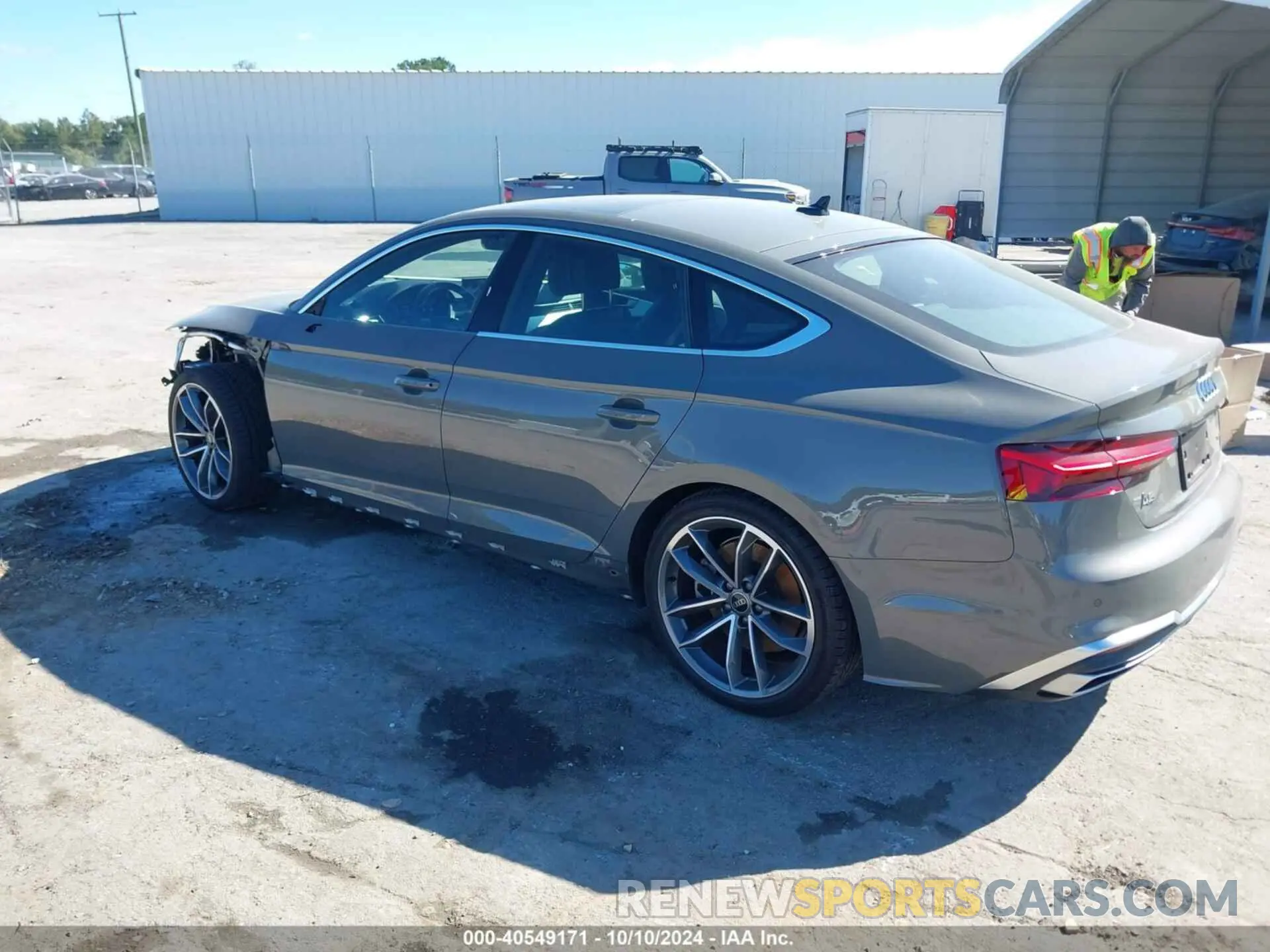 3 fotografías del automóvil dañado WAUFACF54PA016019 AUDI A5 SPORTBACK 2023
