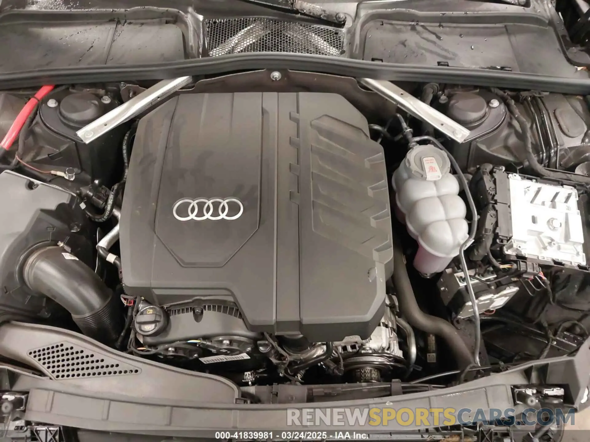 10 fotografías del automóvil dañado WAUDACF52RA017082 AUDI A5 SPORTBACK 2024