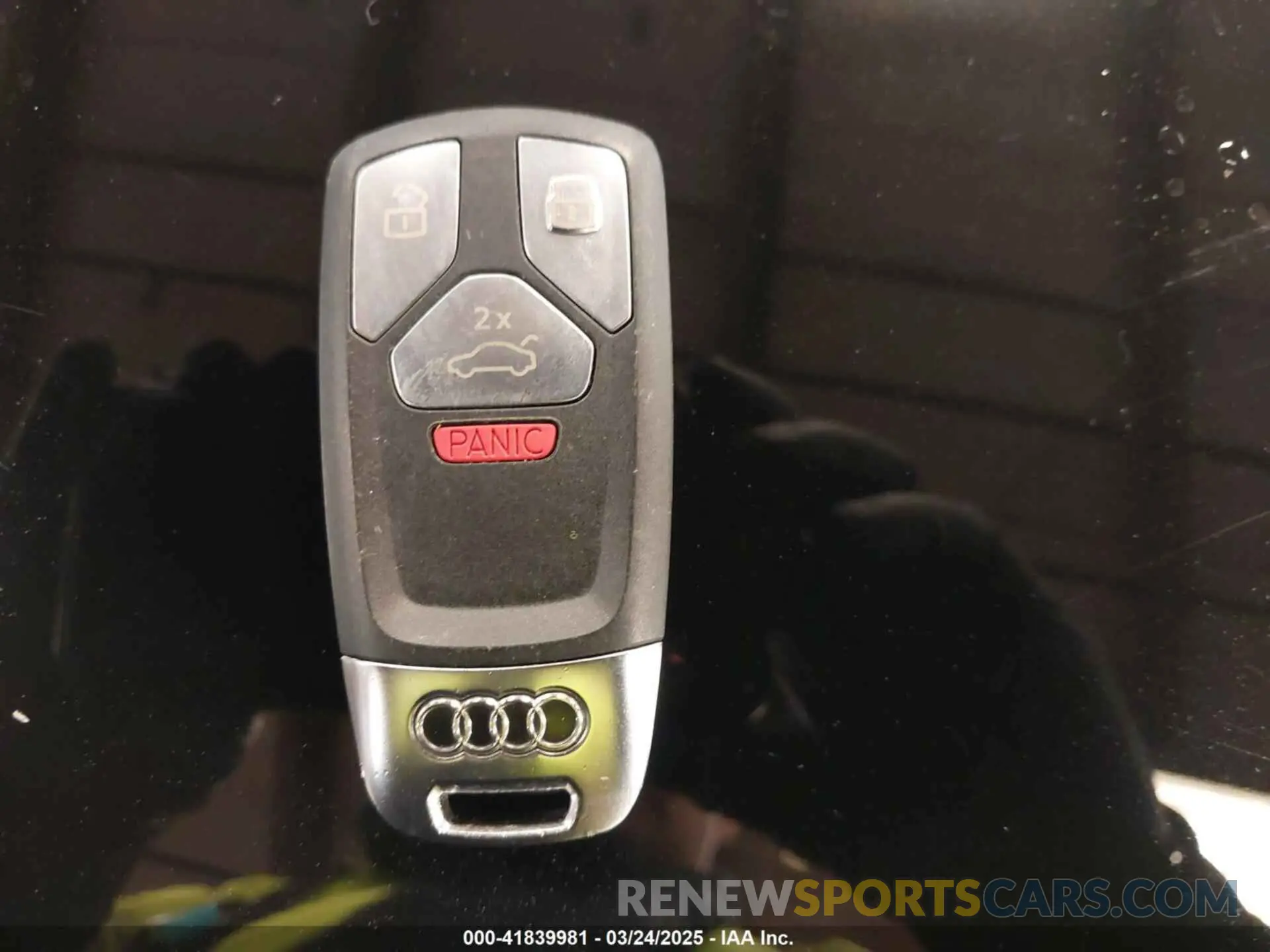 11 fotografías del automóvil dañado WAUDACF52RA017082 AUDI A5 SPORTBACK 2024