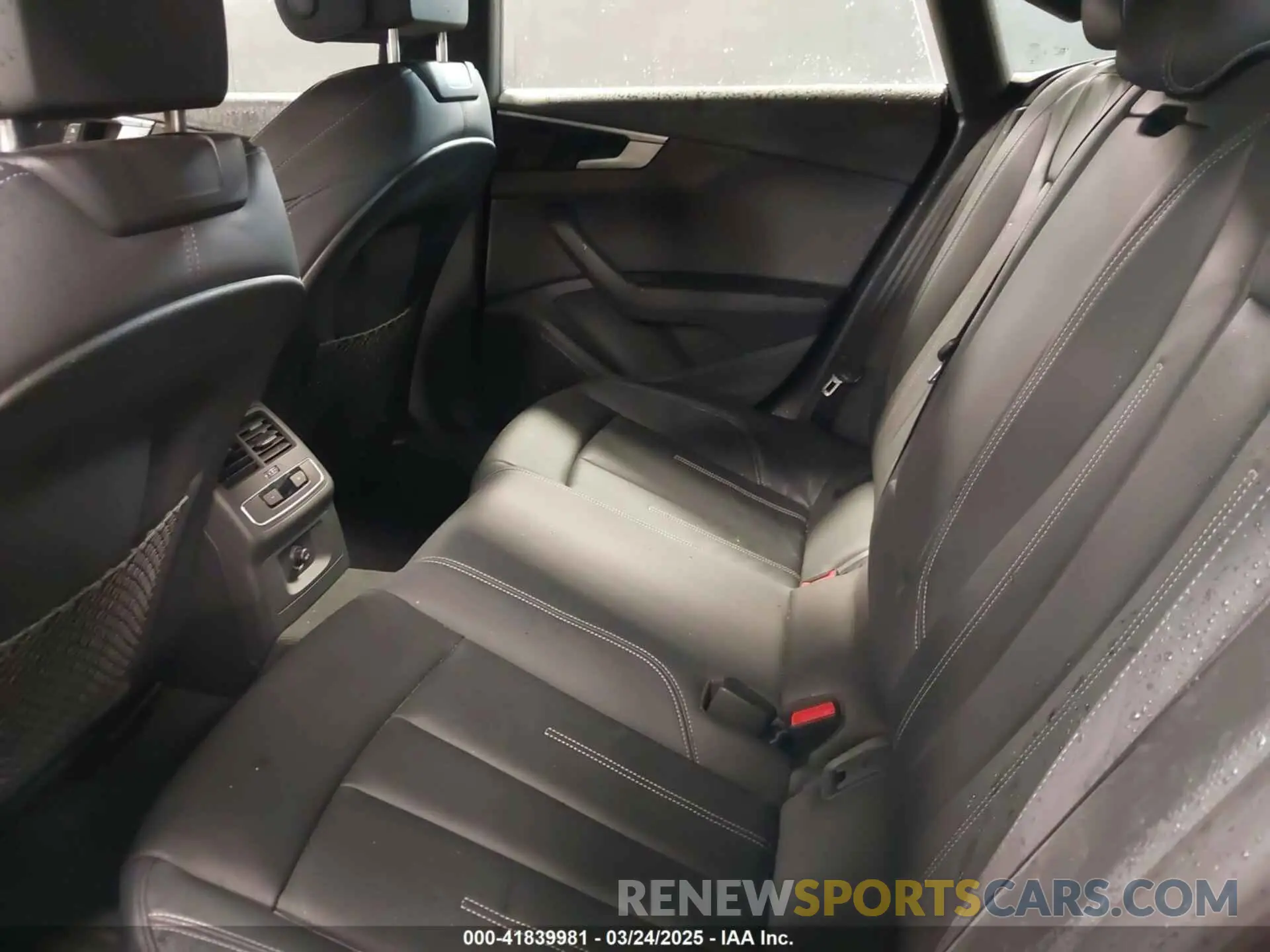 8 fotografías del automóvil dañado WAUDACF52RA017082 AUDI A5 SPORTBACK 2024