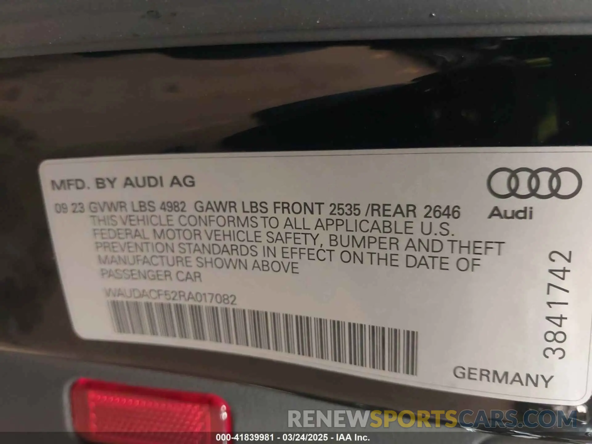 9 fotografías del automóvil dañado WAUDACF52RA017082 AUDI A5 SPORTBACK 2024