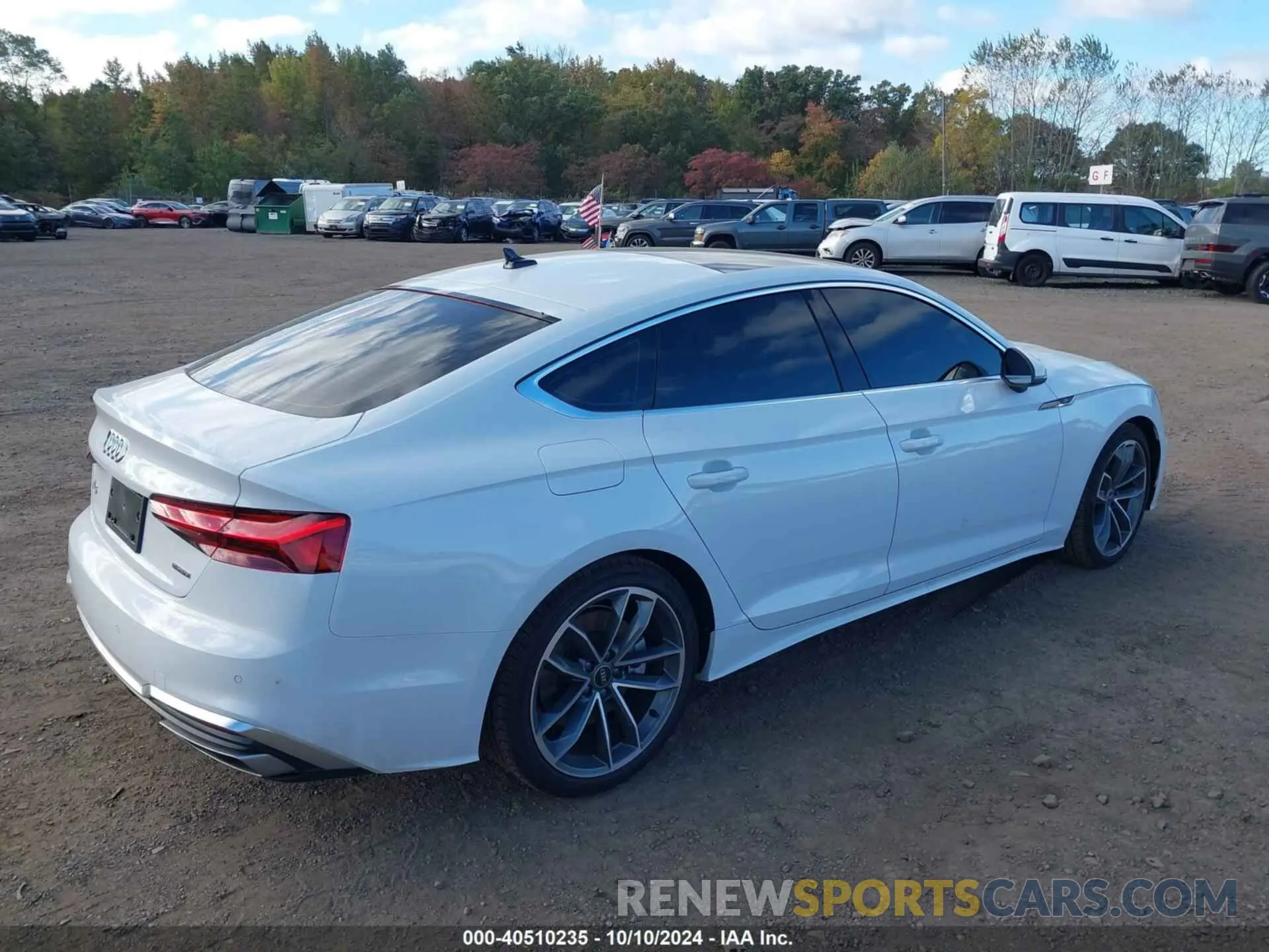 4 fotografías del automóvil dañado WAUDACF57RA072725 AUDI A5 SPORTBACK 2024