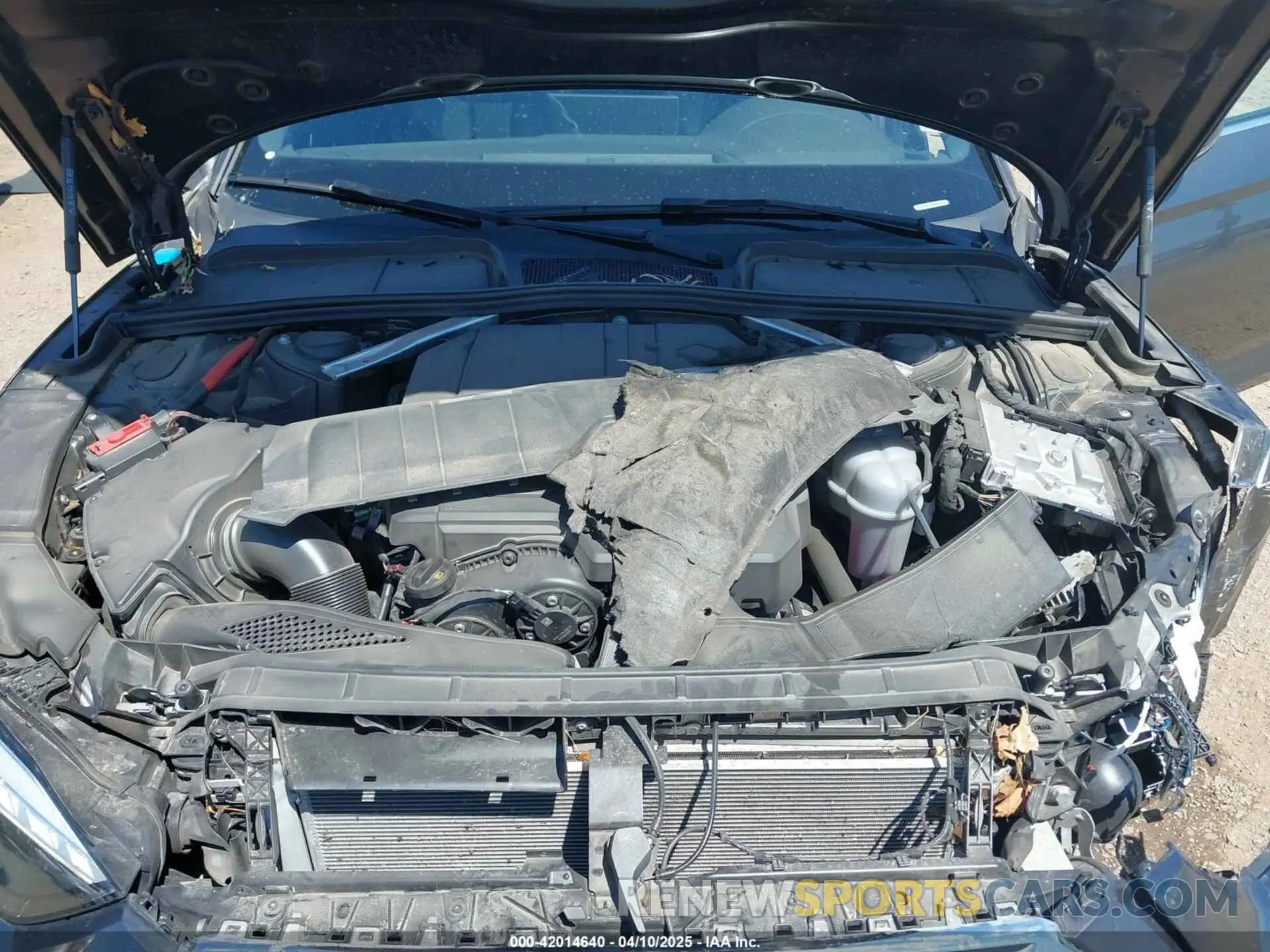 10 fotografías del automóvil dañado WAUFACF50RA024105 AUDI A5 SPORTBACK 2024
