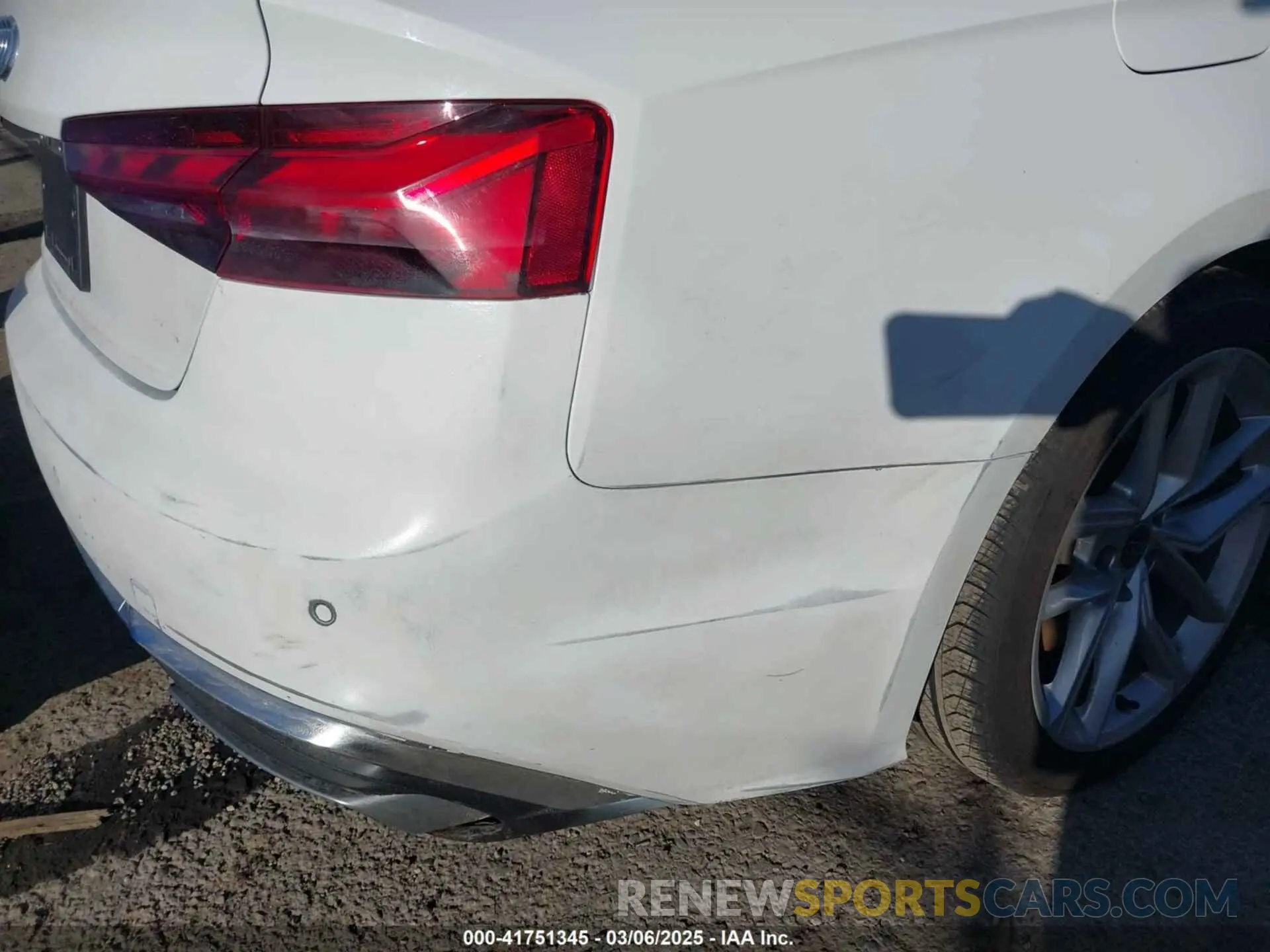 6 fotografías del automóvil dañado WAUFACF50RA096695 AUDI A5 SPORTBACK 2024