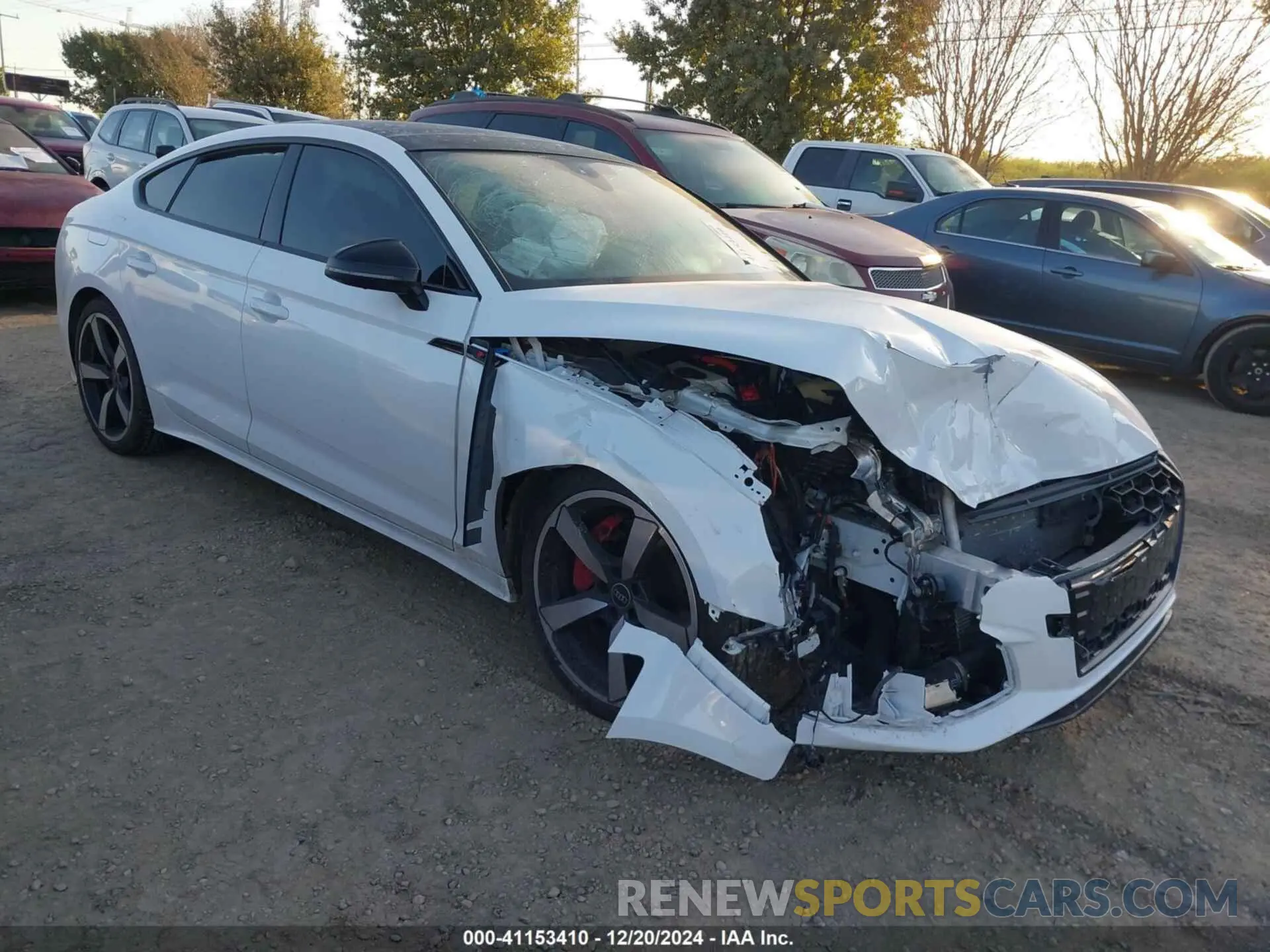 1 fotografías del automóvil dañado WAUFACF51RA012934 AUDI A5 SPORTBACK 2024
