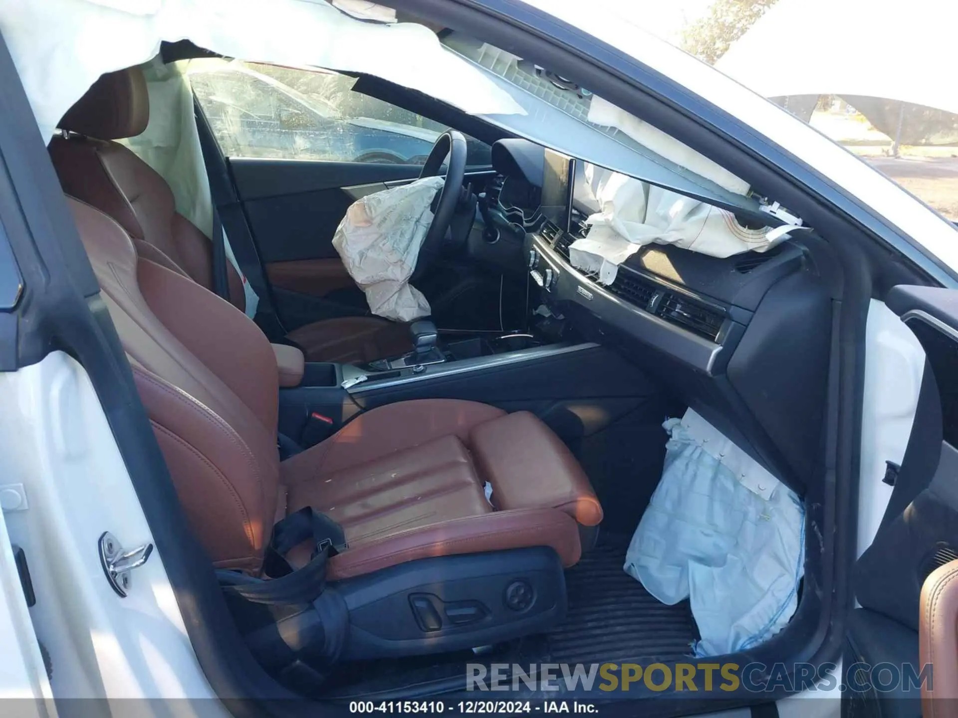 5 fotografías del automóvil dañado WAUFACF51RA012934 AUDI A5 SPORTBACK 2024