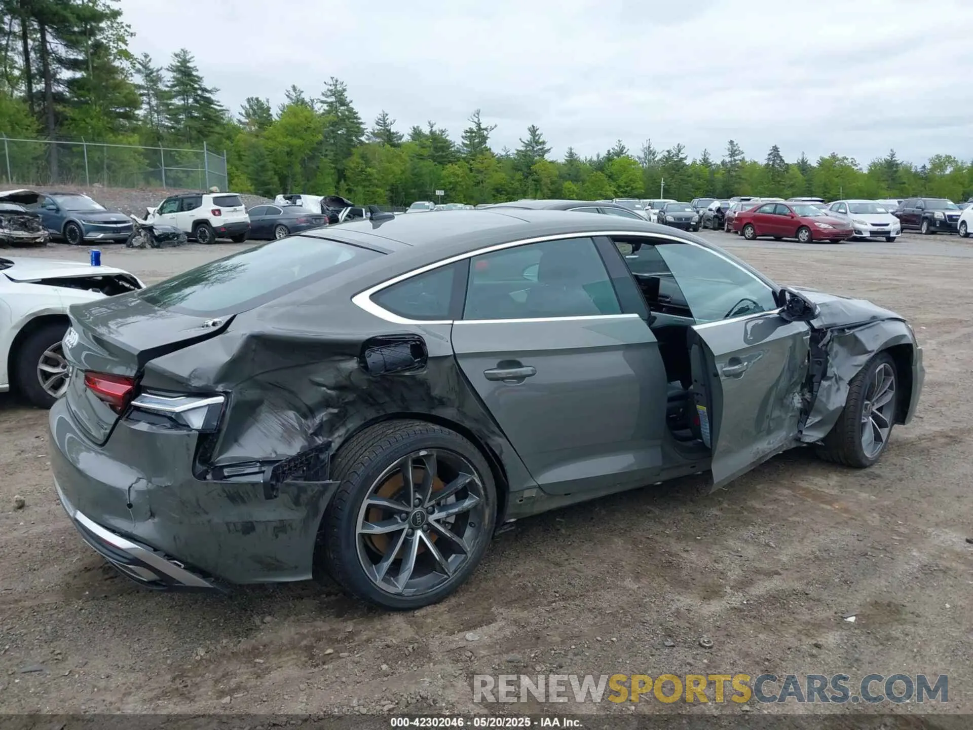 6 fotografías del automóvil dañado WAUFACF52RA132208 AUDI A5 SPORTBACK 2024
