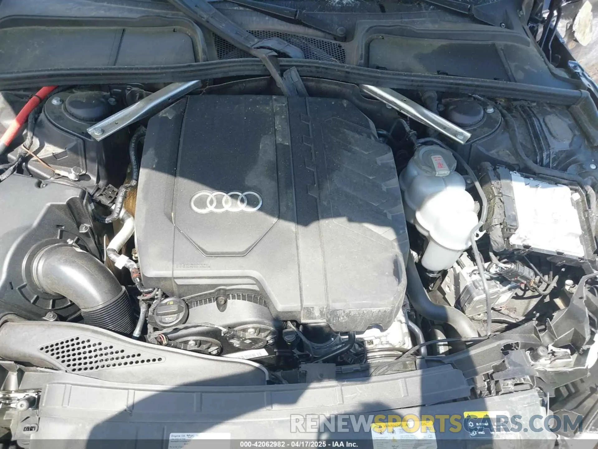 10 fotografías del automóvil dañado WAUFACF53RA013079 AUDI A5 SPORTBACK 2024