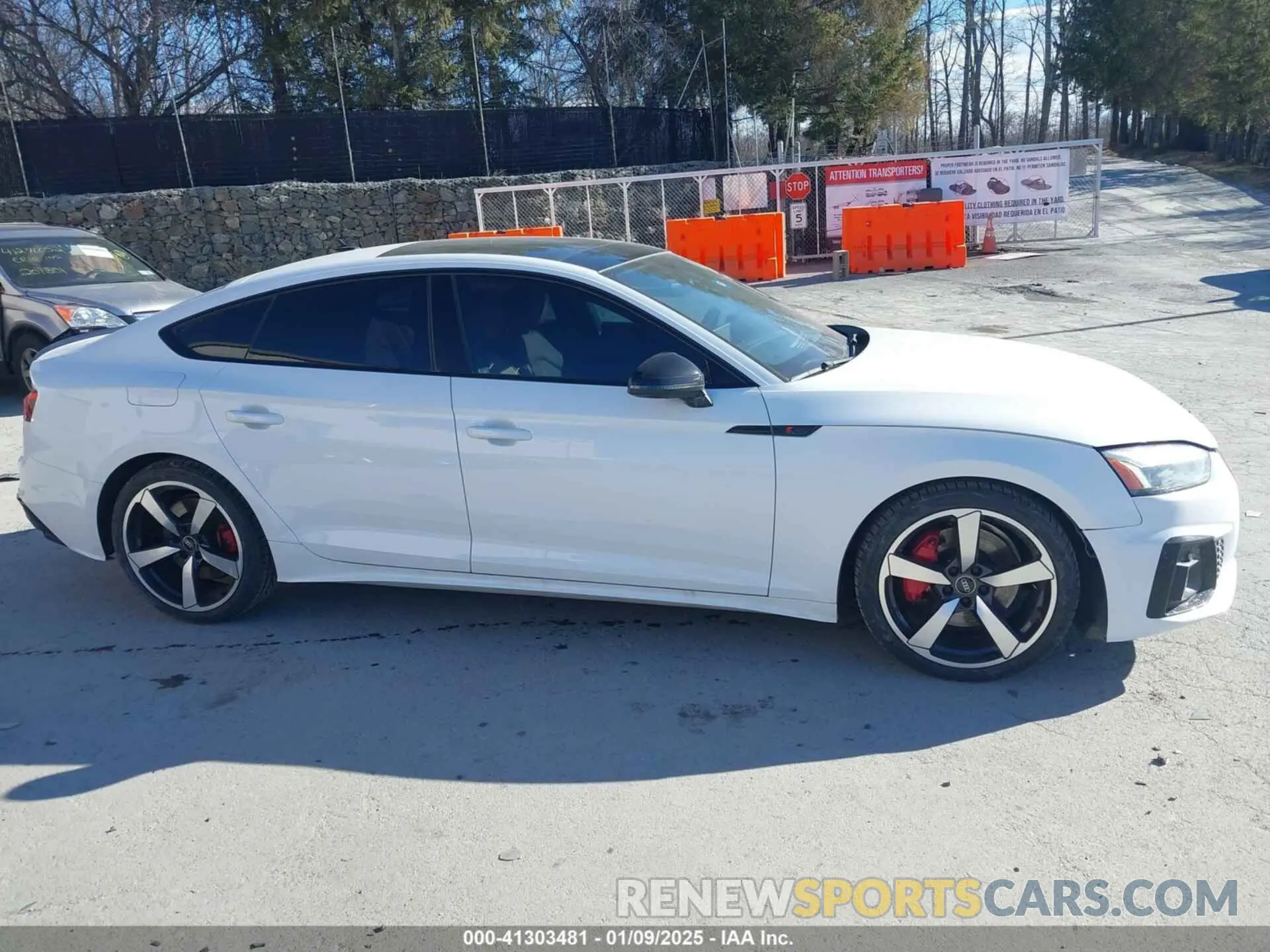 13 fotografías del automóvil dañado WAUFACF53RA042761 AUDI A5 SPORTBACK 2024