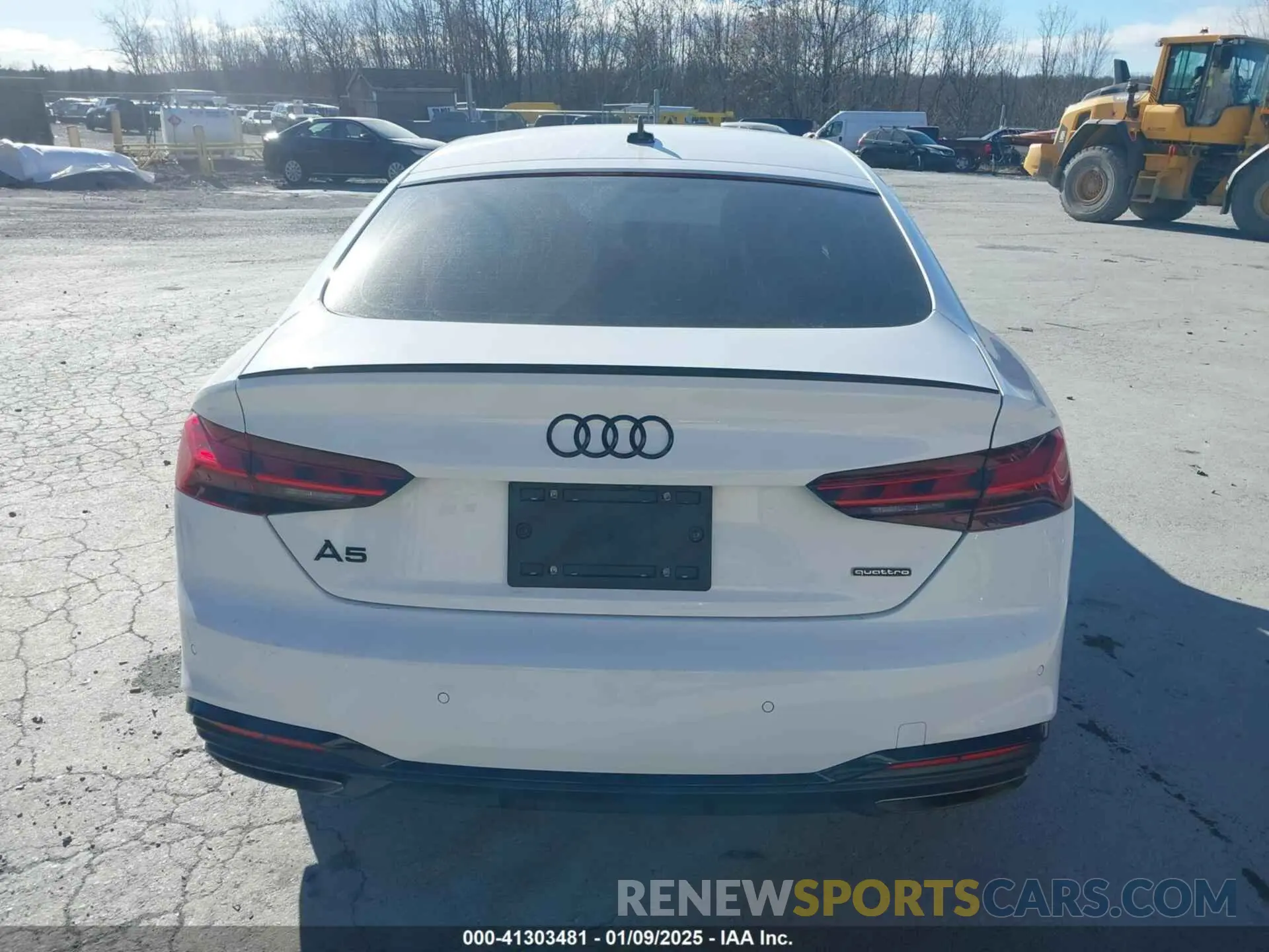 16 fotografías del automóvil dañado WAUFACF53RA042761 AUDI A5 SPORTBACK 2024