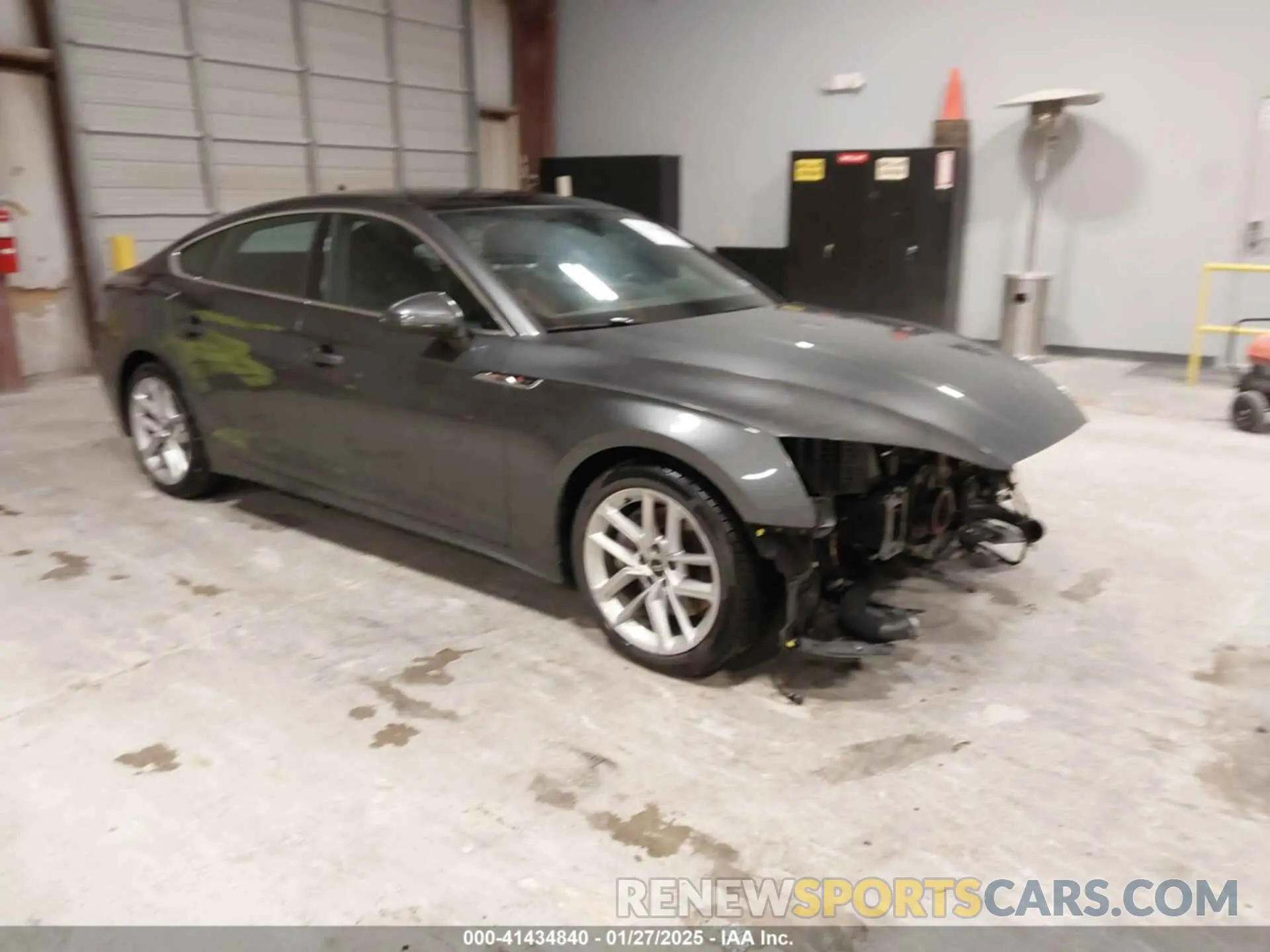 1 fotografías del automóvil dañado WAUFACF54RA049783 AUDI A5 SPORTBACK 2024