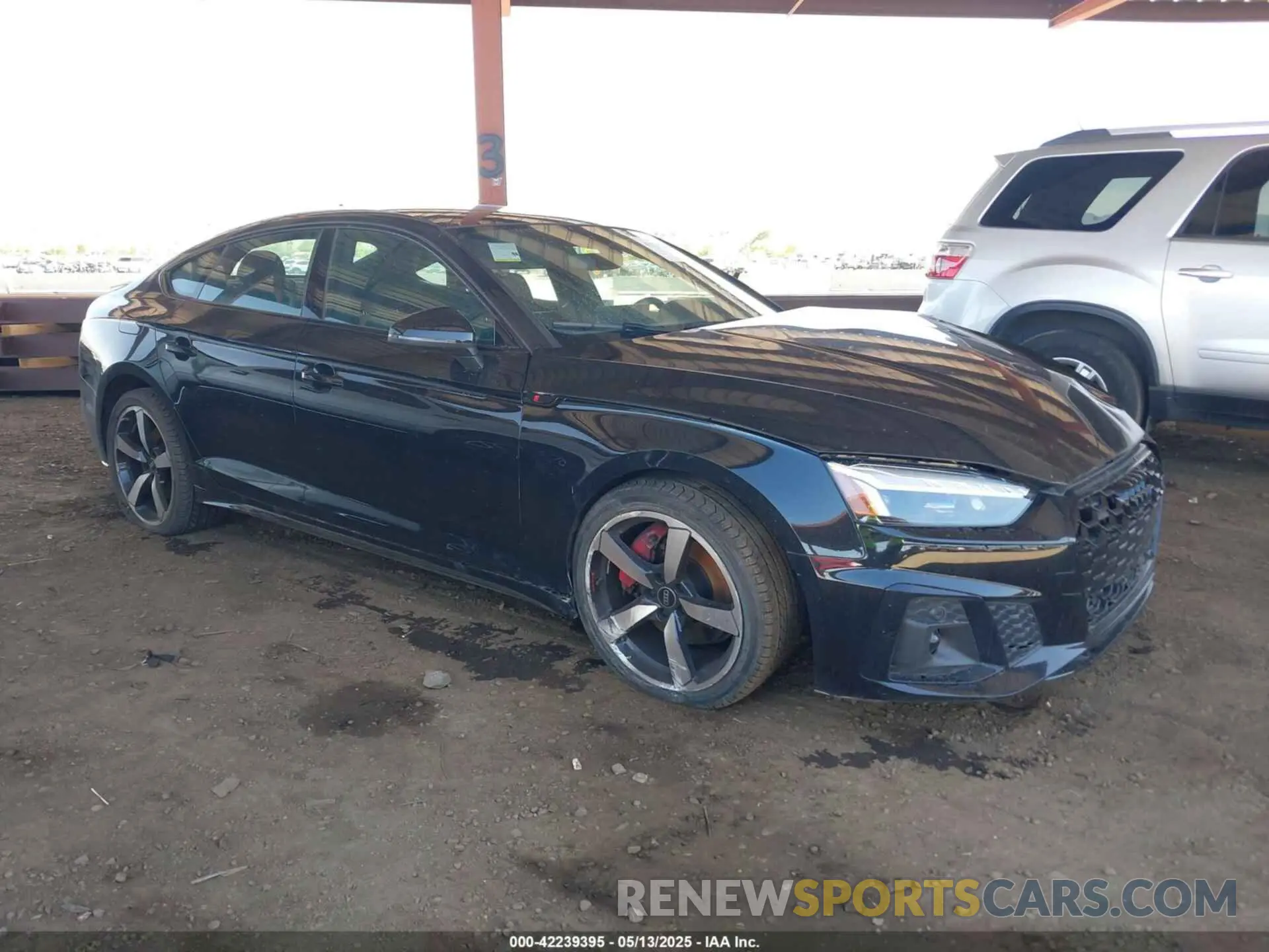 1 fotografías del automóvil dañado WAUFACF58RA094919 AUDI A5 SPORTBACK 2024
