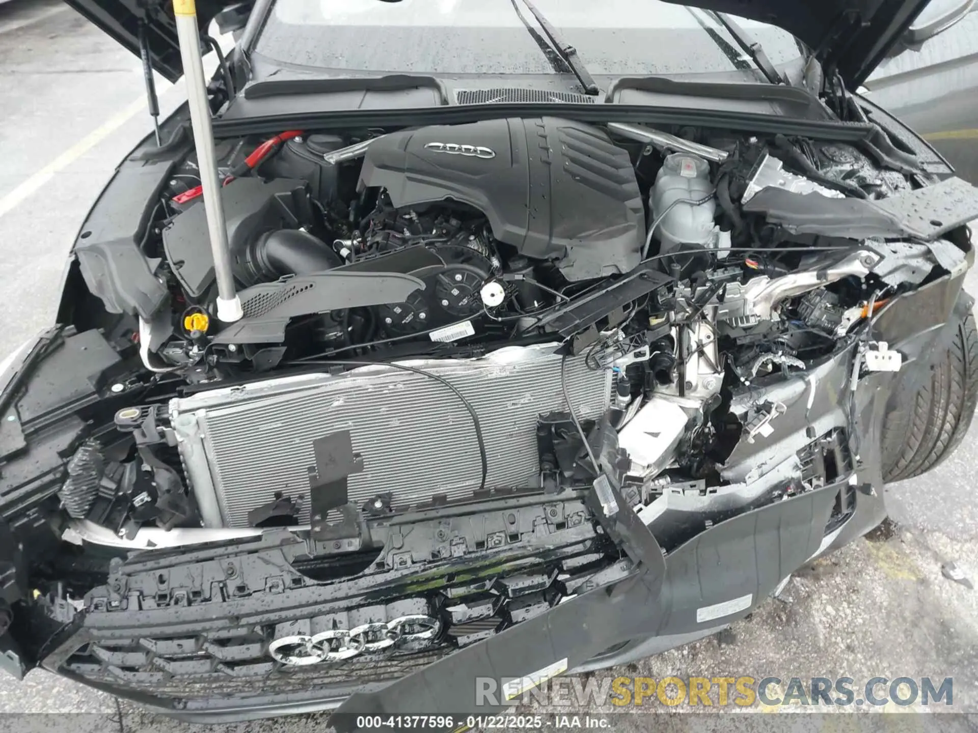 10 fotografías del automóvil dañado WAUDACF57SA007590 AUDI A5 SPORTBACK 2025
