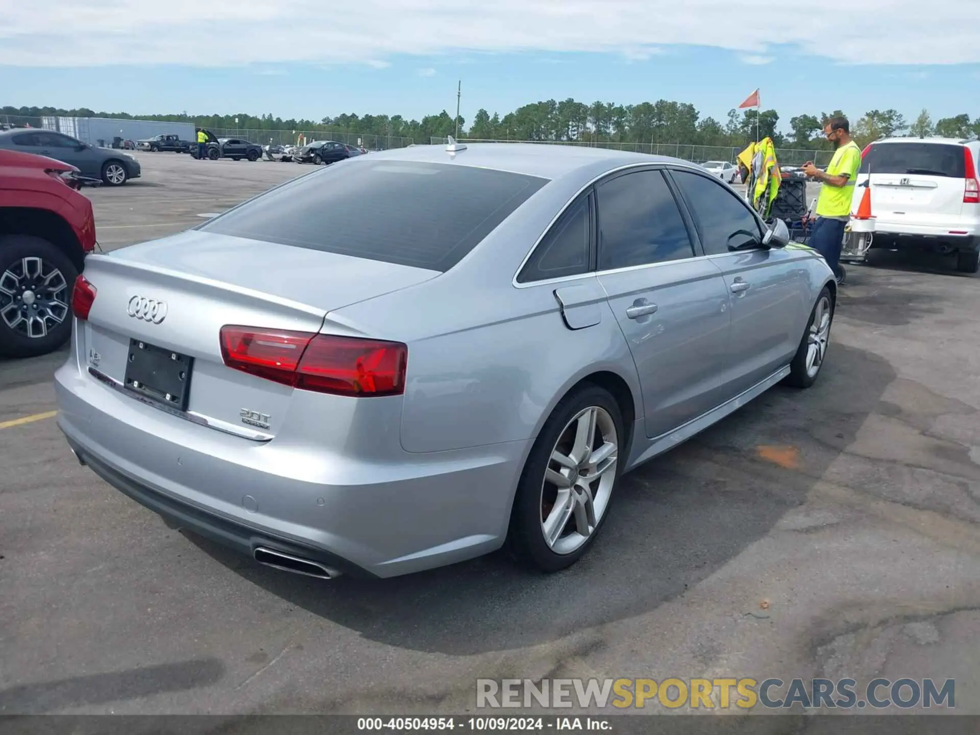 4 fotografías del automóvil dañado WAUF8AFC9HN077665 AUDI A6 2017