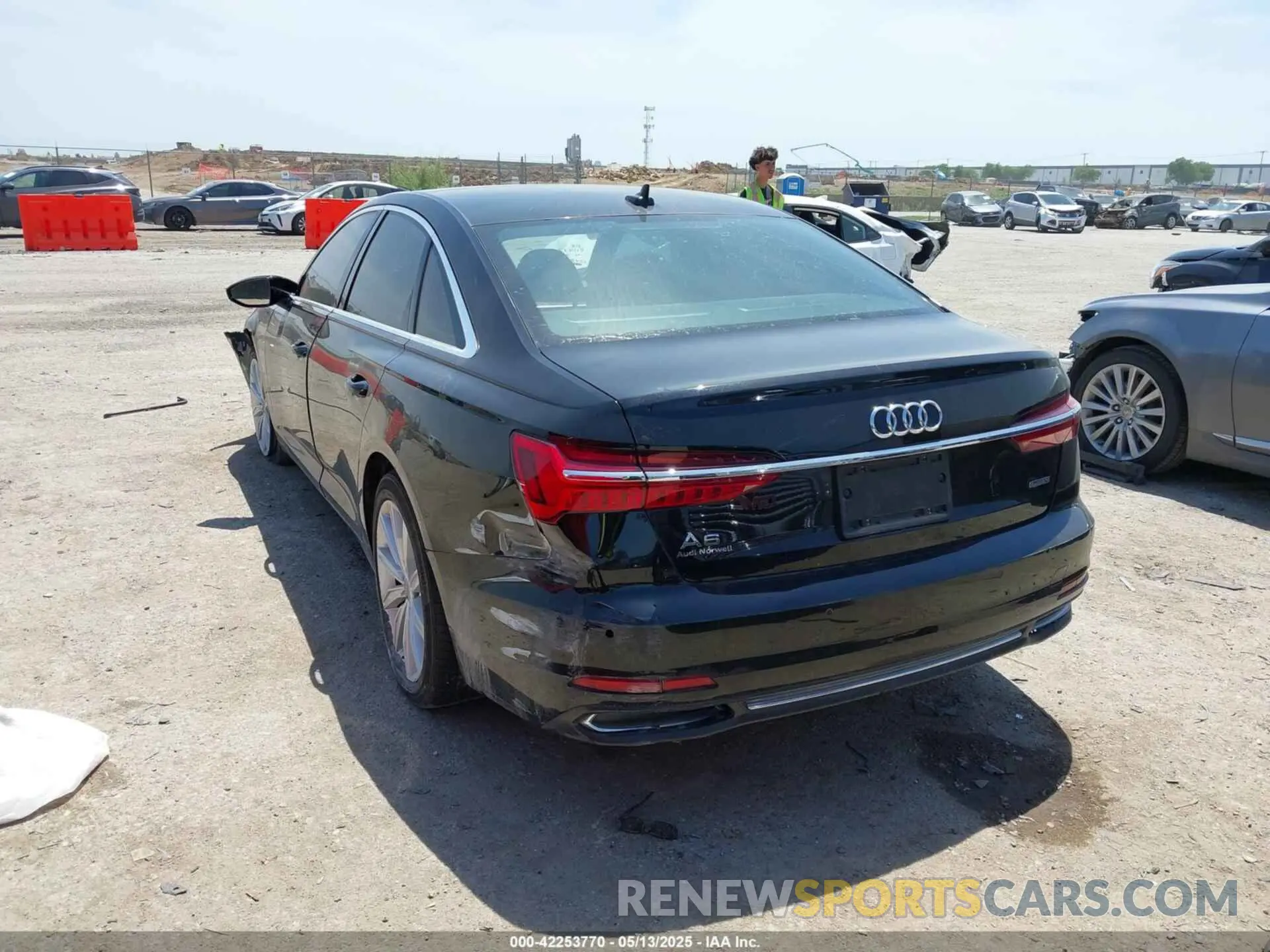 3 fotografías del automóvil dañado WAUD8AF21KN124807 AUDI A6 2019