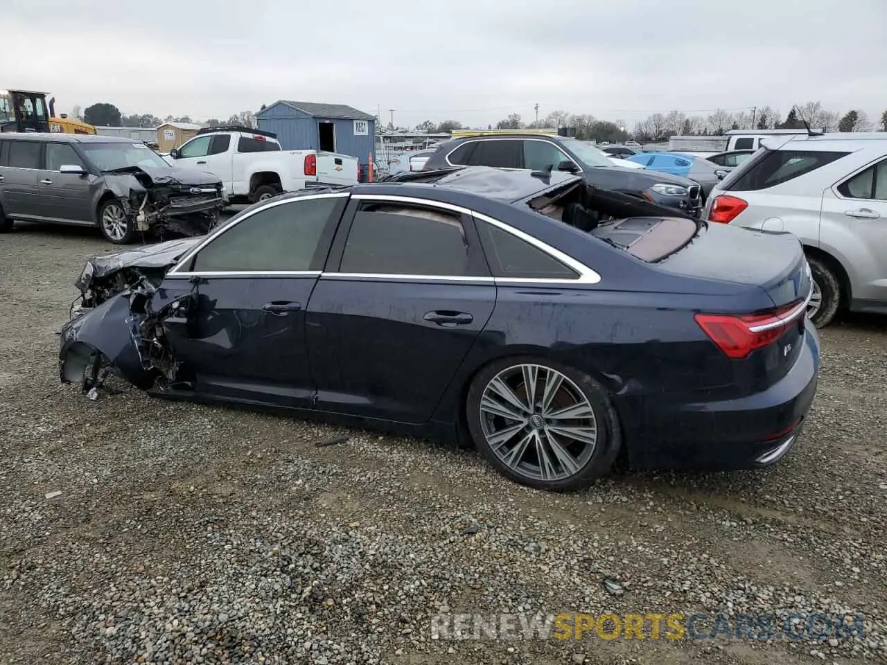 2 fotografías del automóvil dañado WAUD8AF25KN132313 AUDI A6 2019