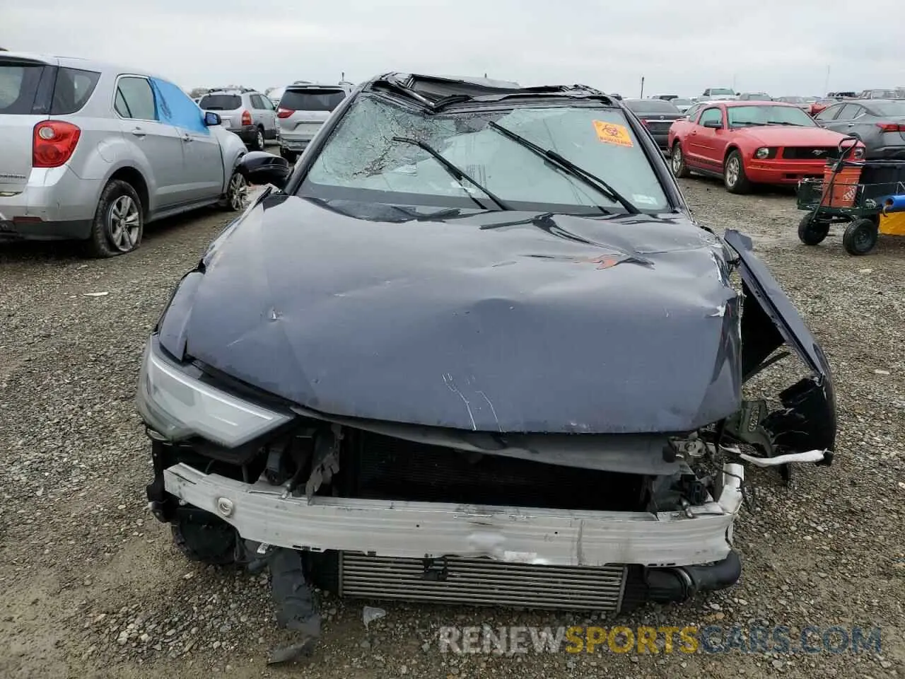 5 fotografías del automóvil dañado WAUD8AF25KN132313 AUDI A6 2019