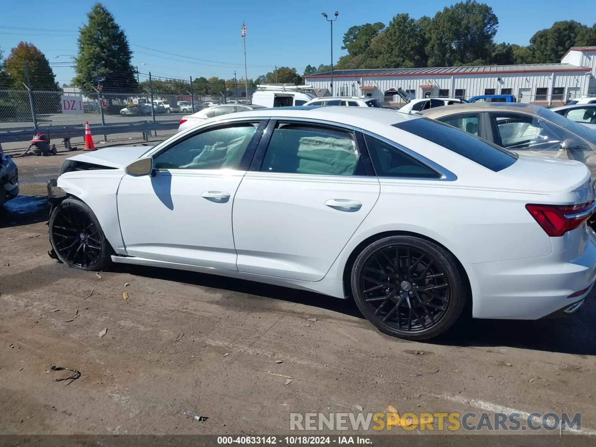 14 fotografías del automóvil dañado WAUD8AF26KN127377 AUDI A6 2019