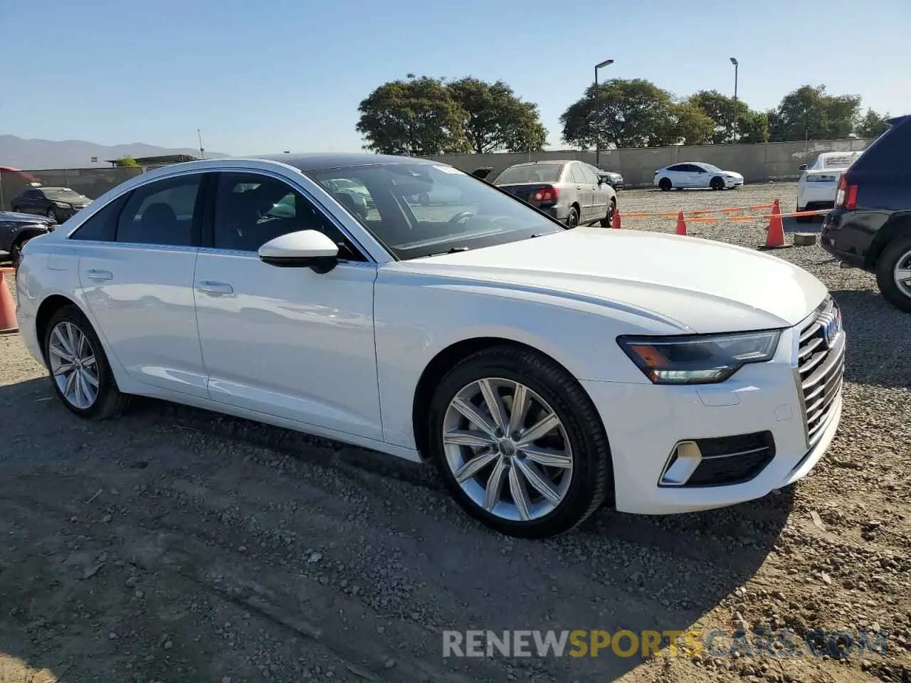 4 fotografías del automóvil dañado WAUD8AF27KN122950 AUDI A6 2019