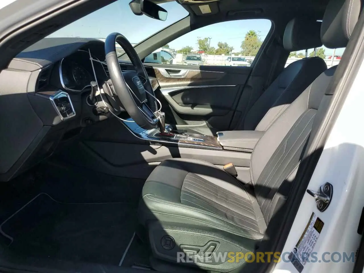 7 fotografías del automóvil dañado WAUD8AF27KN122950 AUDI A6 2019
