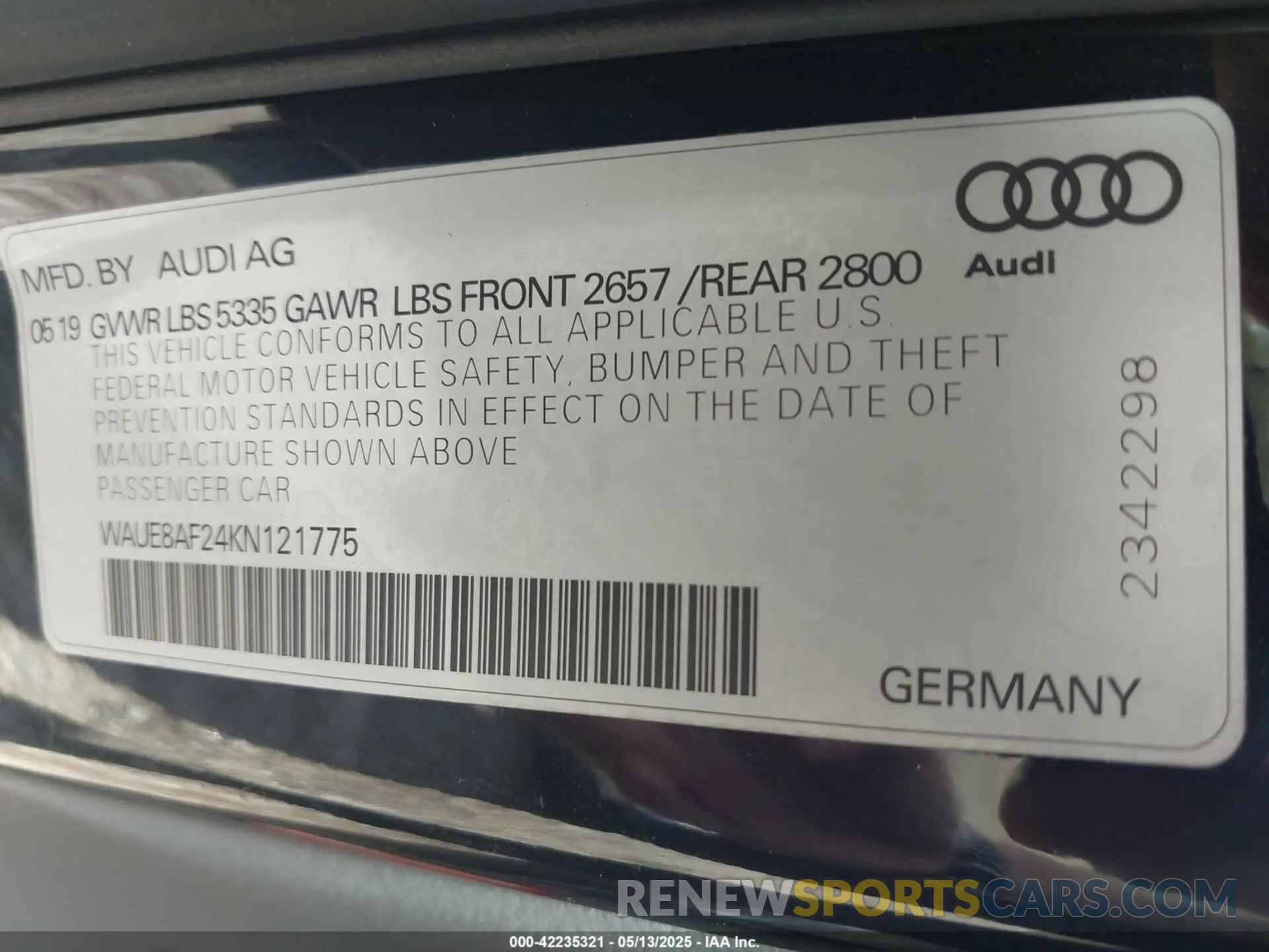 9 fotografías del automóvil dañado WAUE8AF24KN121775 AUDI A6 2019