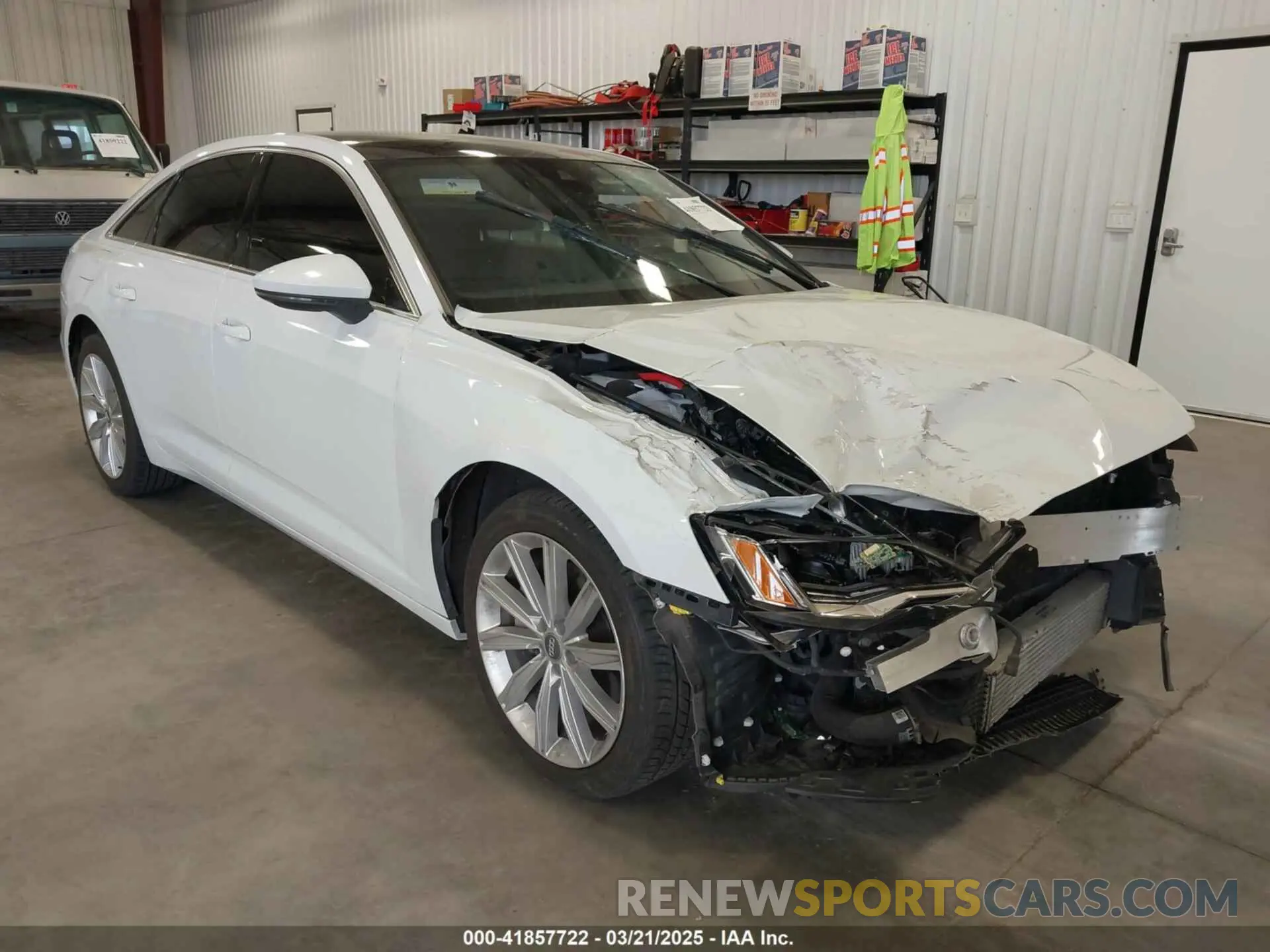 1 fotografías del automóvil dañado WAUE8AF25KN115936 AUDI A6 2019