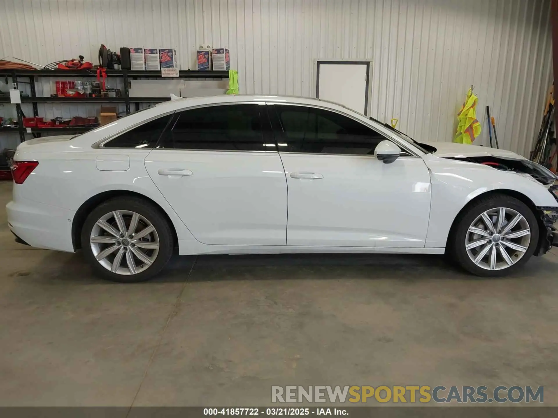 14 fotografías del automóvil dañado WAUE8AF25KN115936 AUDI A6 2019