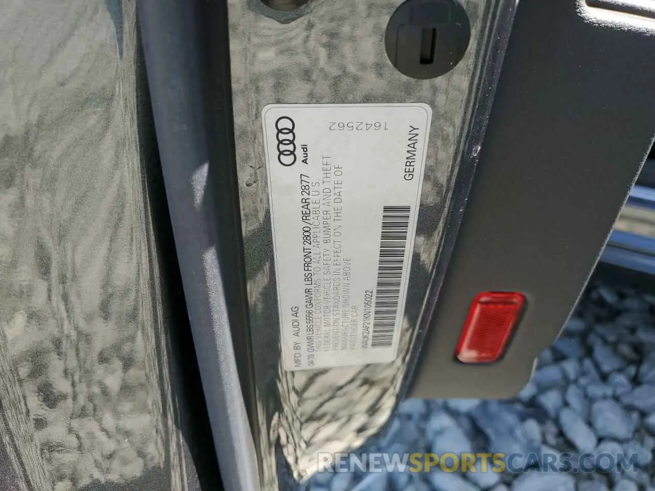 14 fotografías del automóvil dañado WAUK2AF21KN105022 AUDI A6 2019