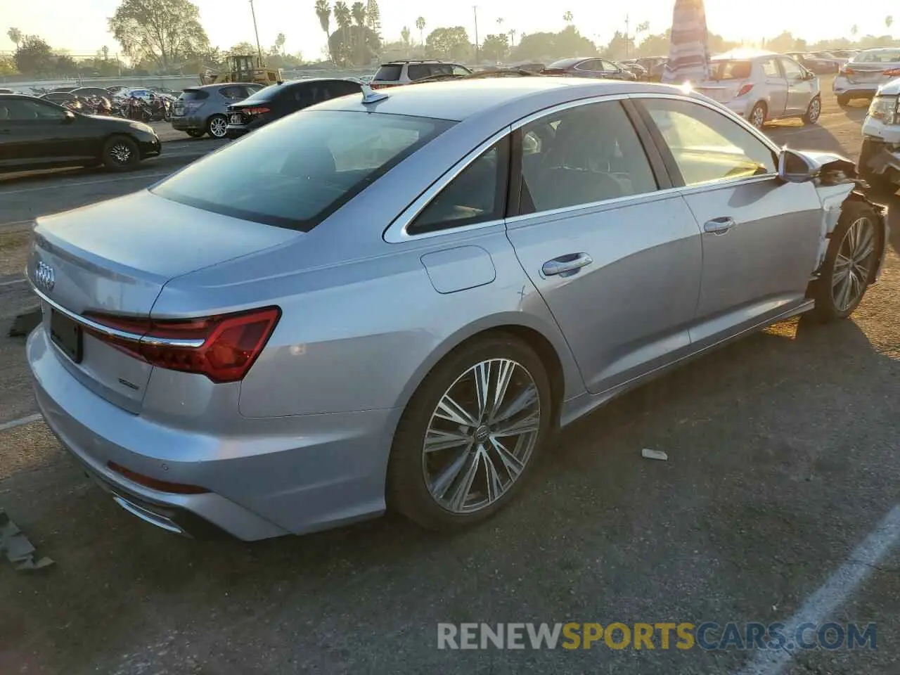 3 fotografías del automóvil dañado WAUK2AF25KN061963 AUDI A6 2019