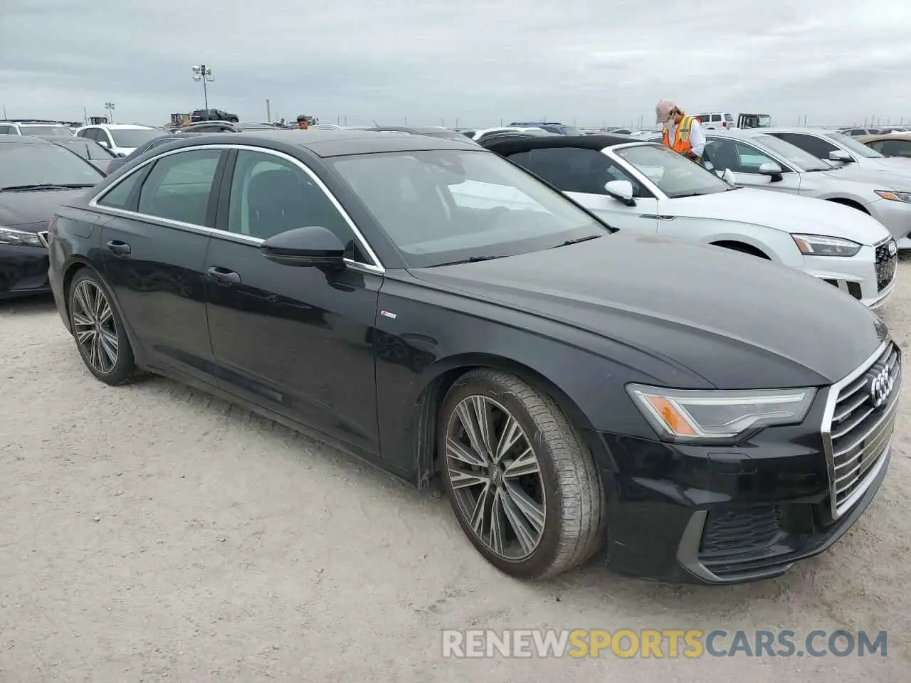 4 fotografías del automóvil dañado WAUL2AF20KN047635 AUDI A6 2019