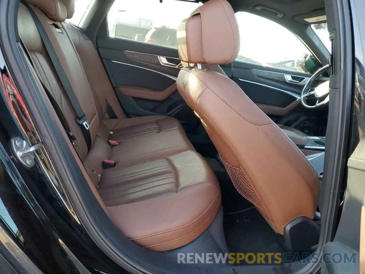 10 fotografías del automóvil dañado WAUL2AF20KN069540 AUDI A6 2019