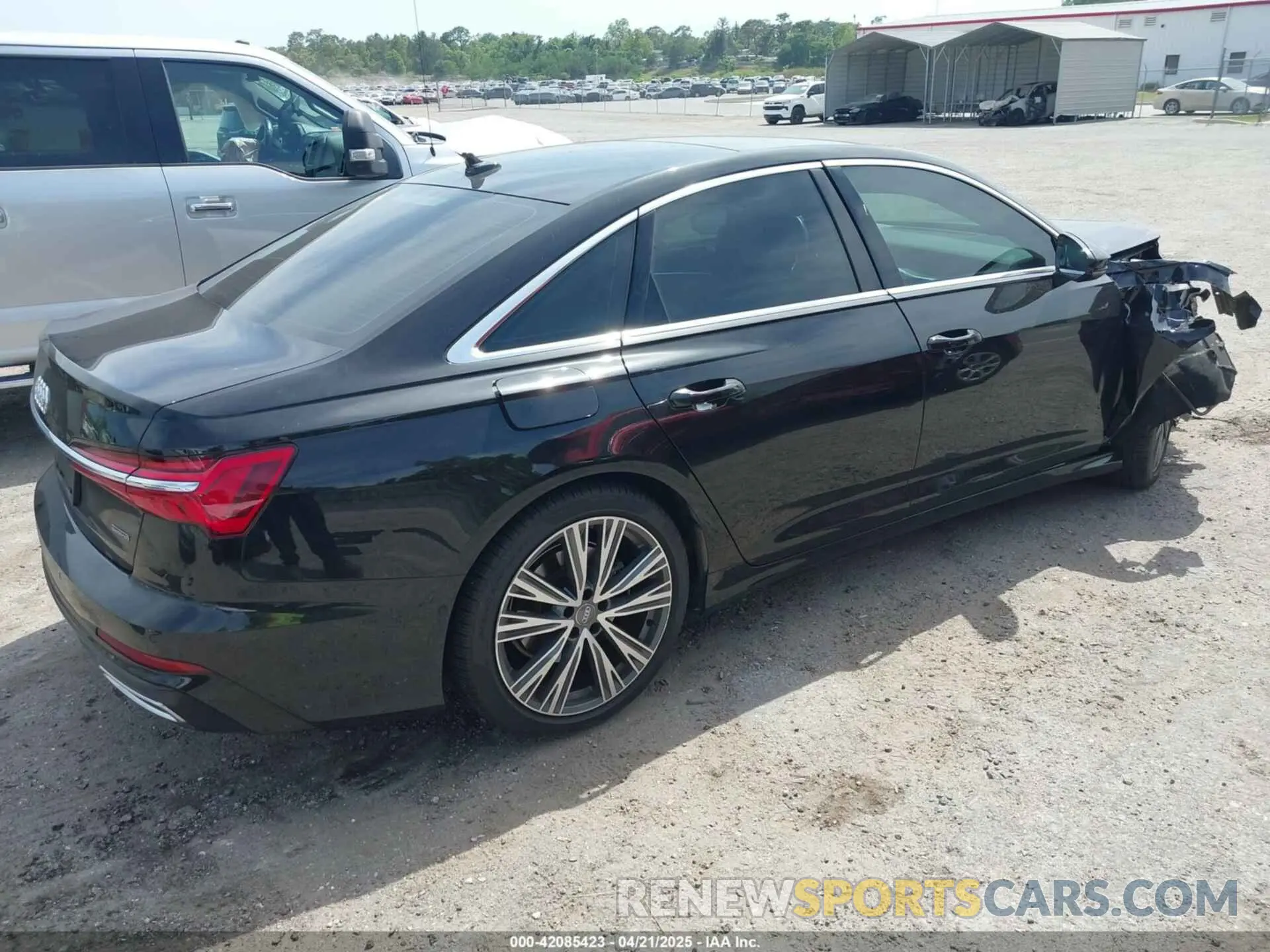 4 fotografías del automóvil dañado WAUL2AF21KN059468 AUDI A6 2019