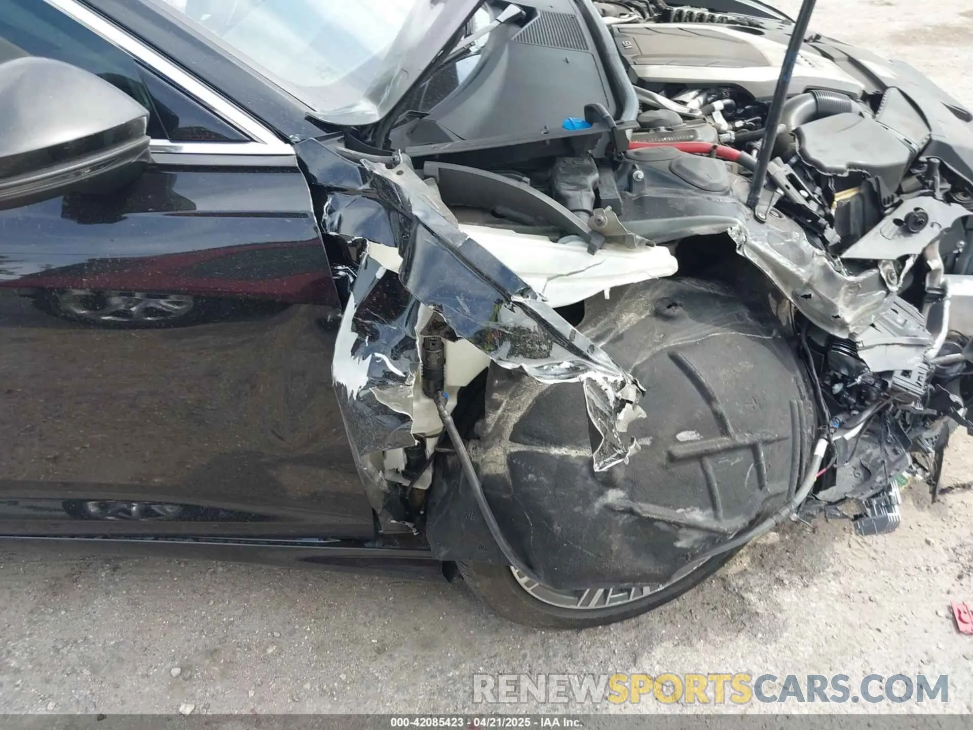 6 fotografías del automóvil dañado WAUL2AF21KN059468 AUDI A6 2019