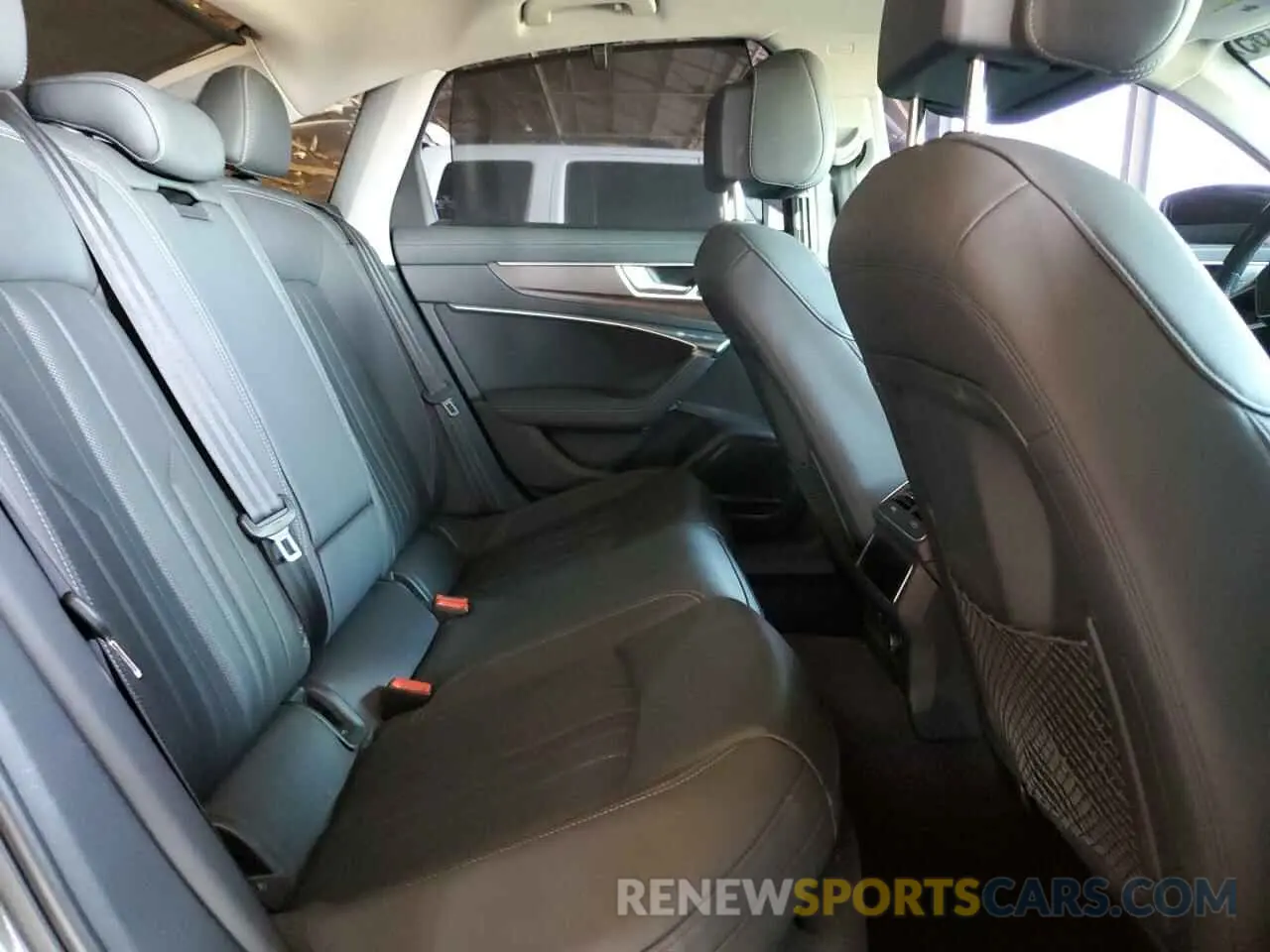 10 fotografías del automóvil dañado WAUL2AF21KN060183 AUDI A6 2019